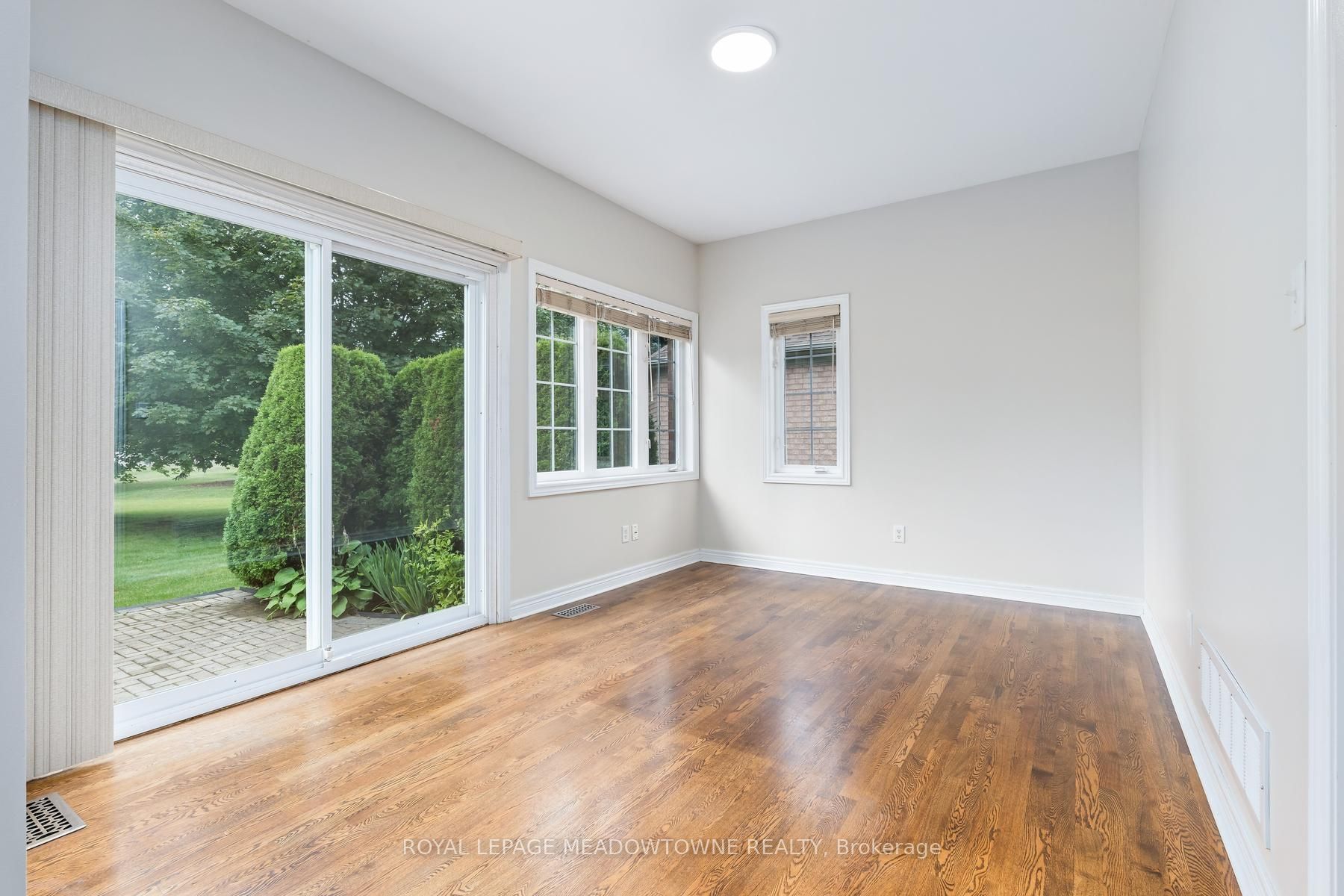 10 Orchard Park Gate Property Photo 12