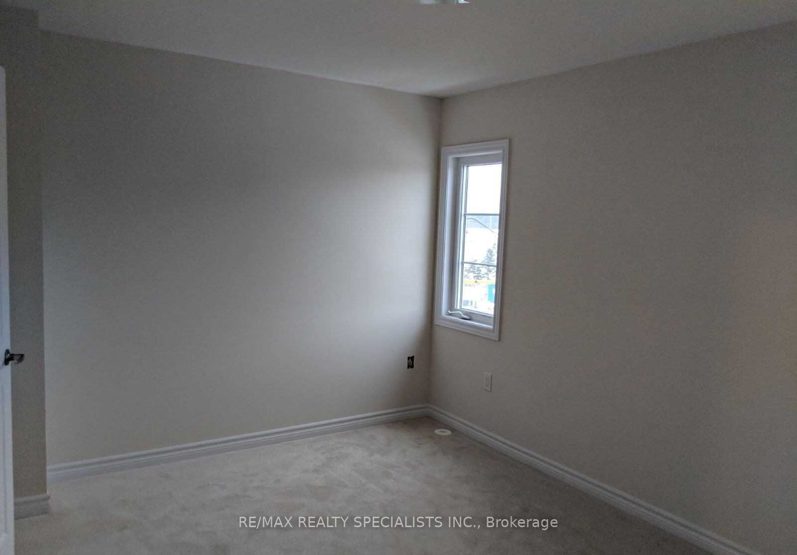 200 Veterans Drive 115 Property Photo 14