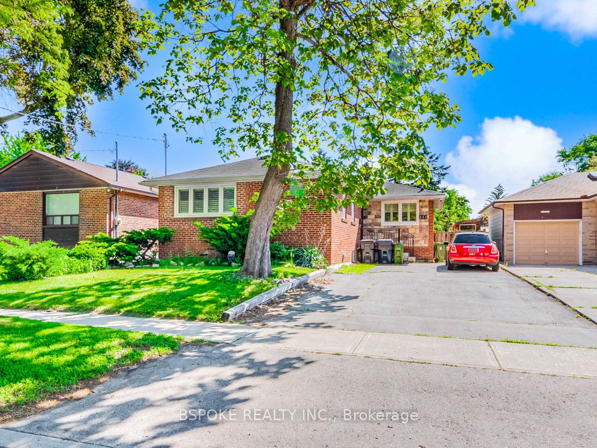252 Thistle Down Boulevard Upper Property Photo 1