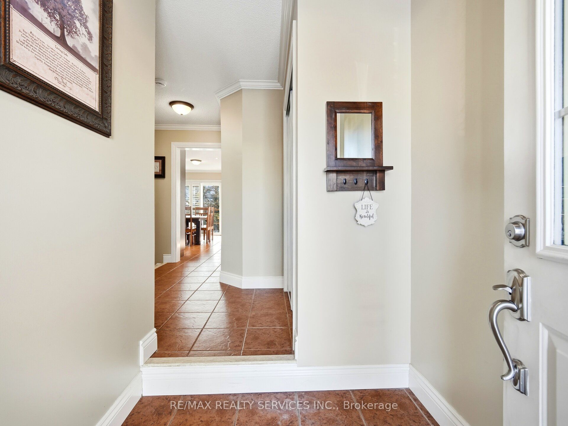 1131 Zimmerman Crescent Property Photo 5