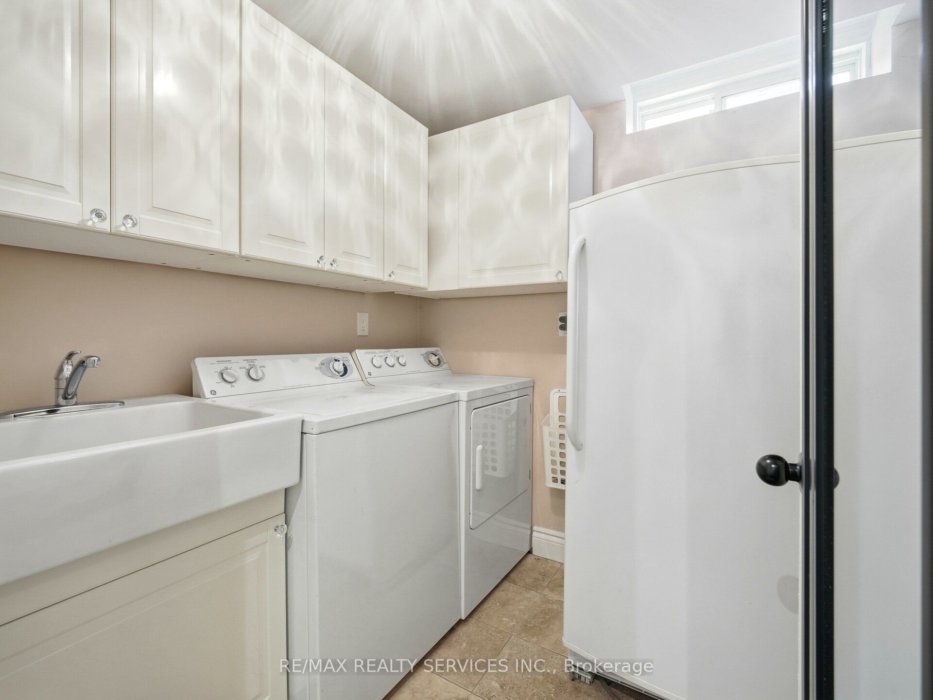 1131 Zimmerman Crescent Property Photo 38