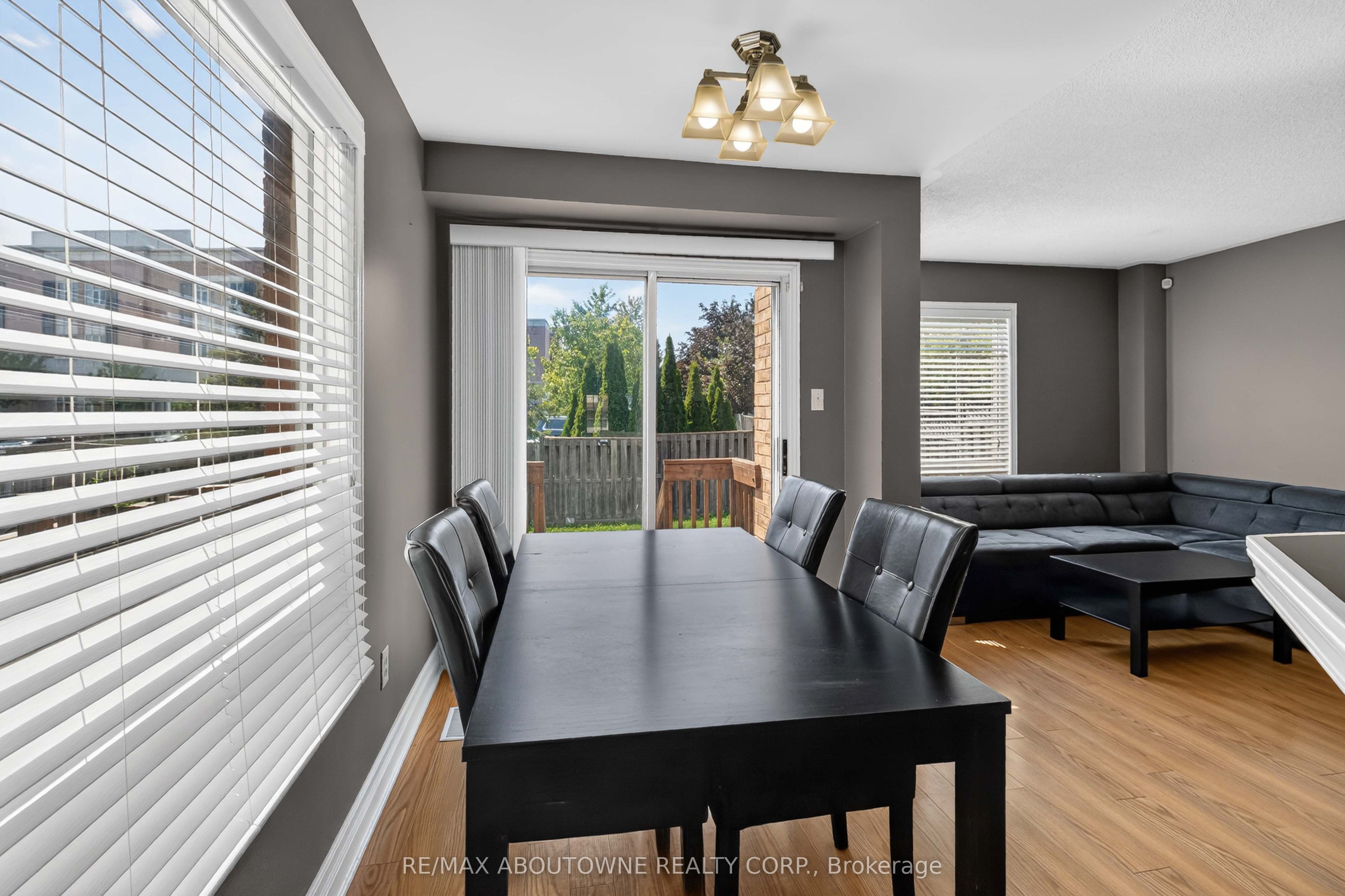 5233 Thornburn Drive Property Photo 10