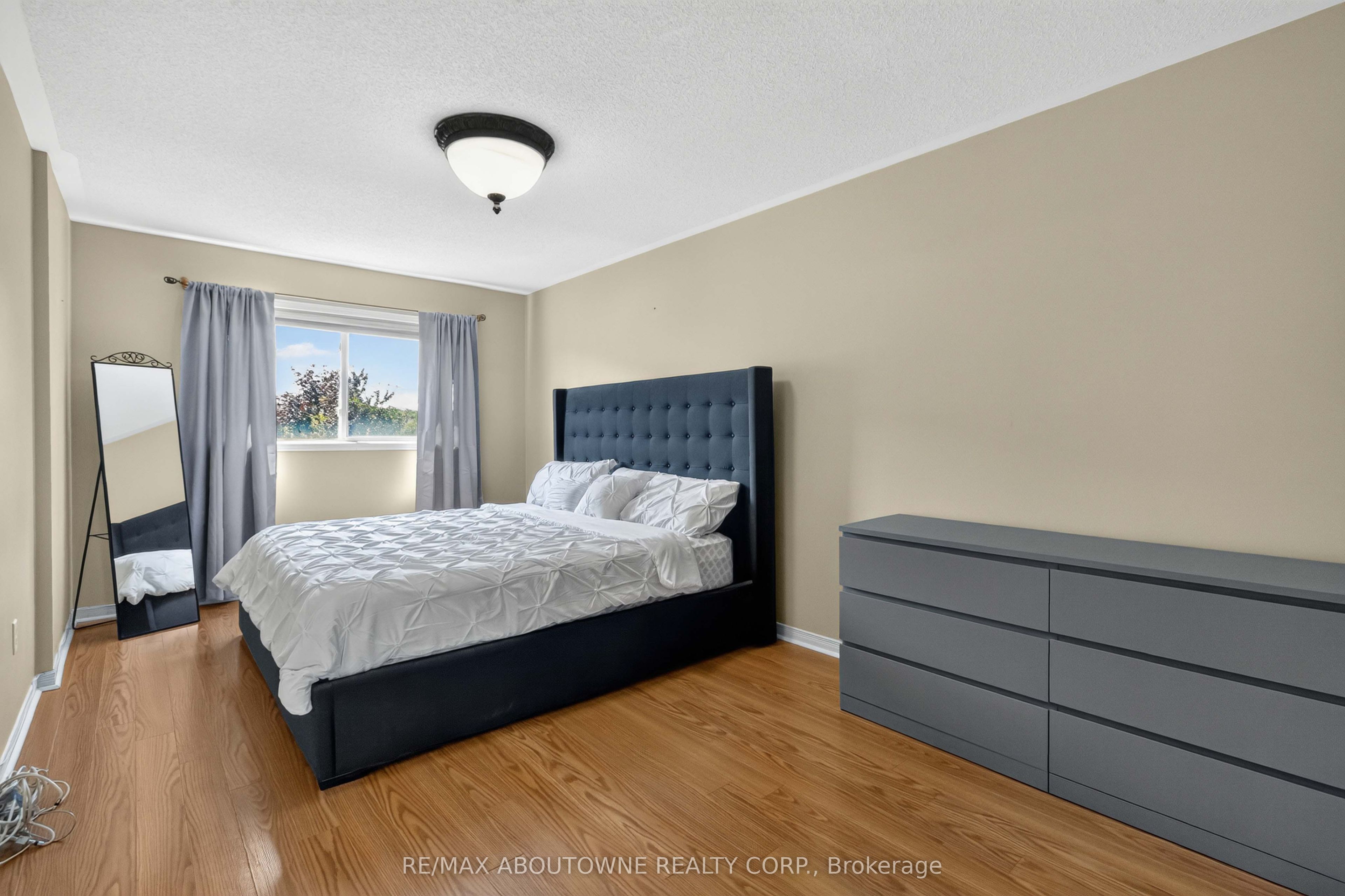 5233 Thornburn Drive Property Photo 19