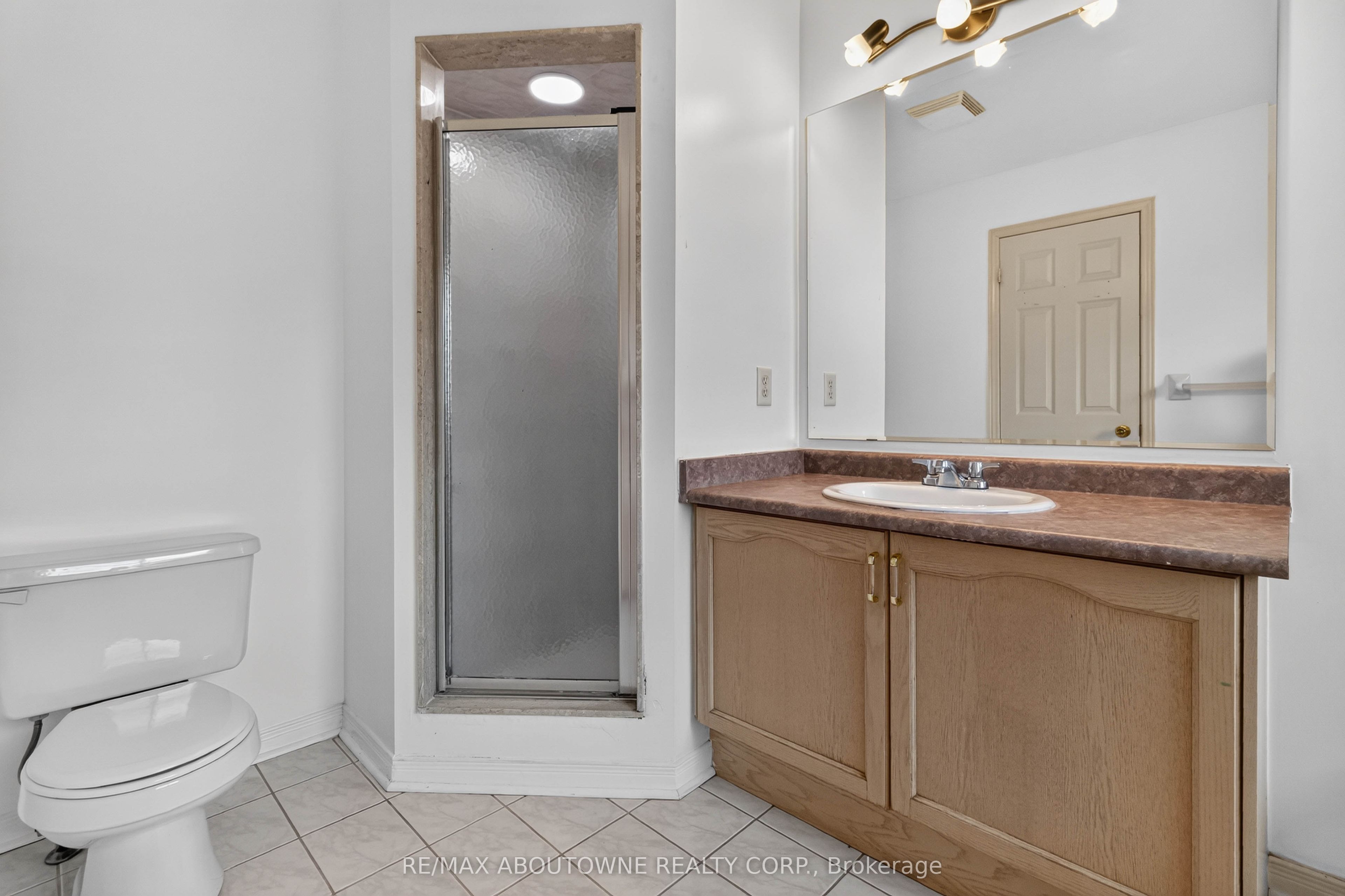 5233 Thornburn Drive Property Photo 22