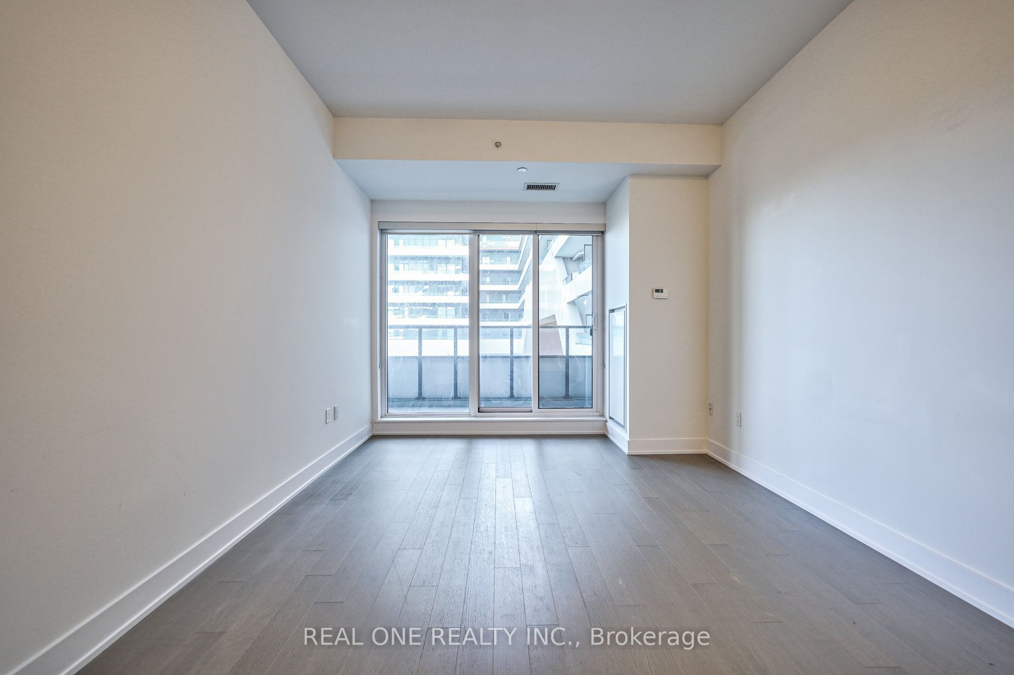 30 Shore Breeze Drive 231 Property Photo 10