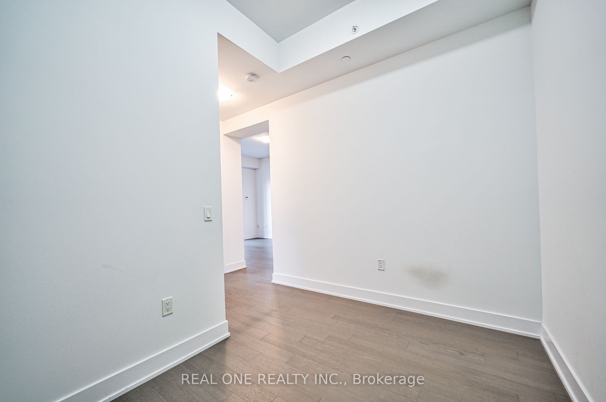 30 Shore Breeze Drive 231 Property Photo 20