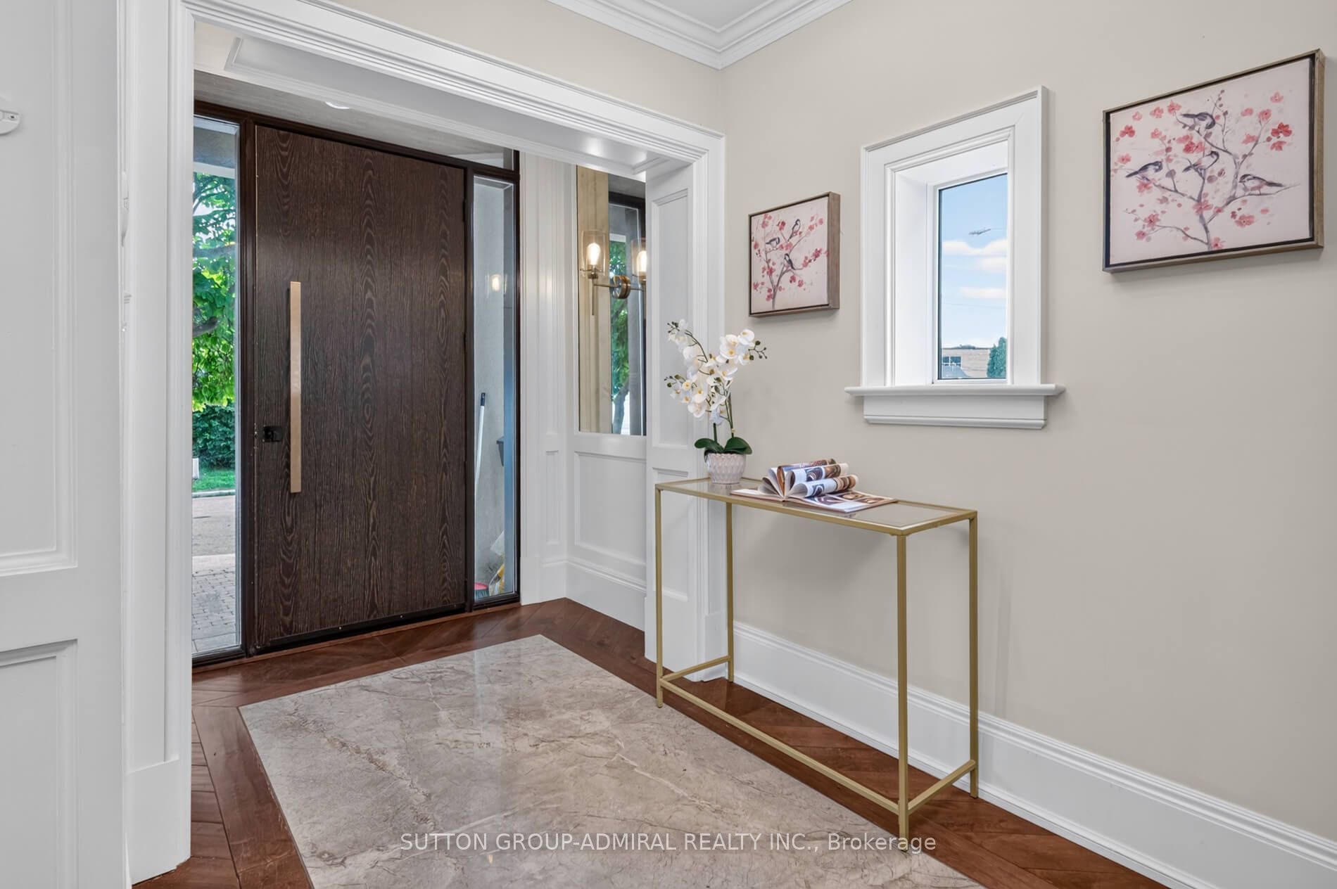 63 Westbury Crescent Property Photo 3
