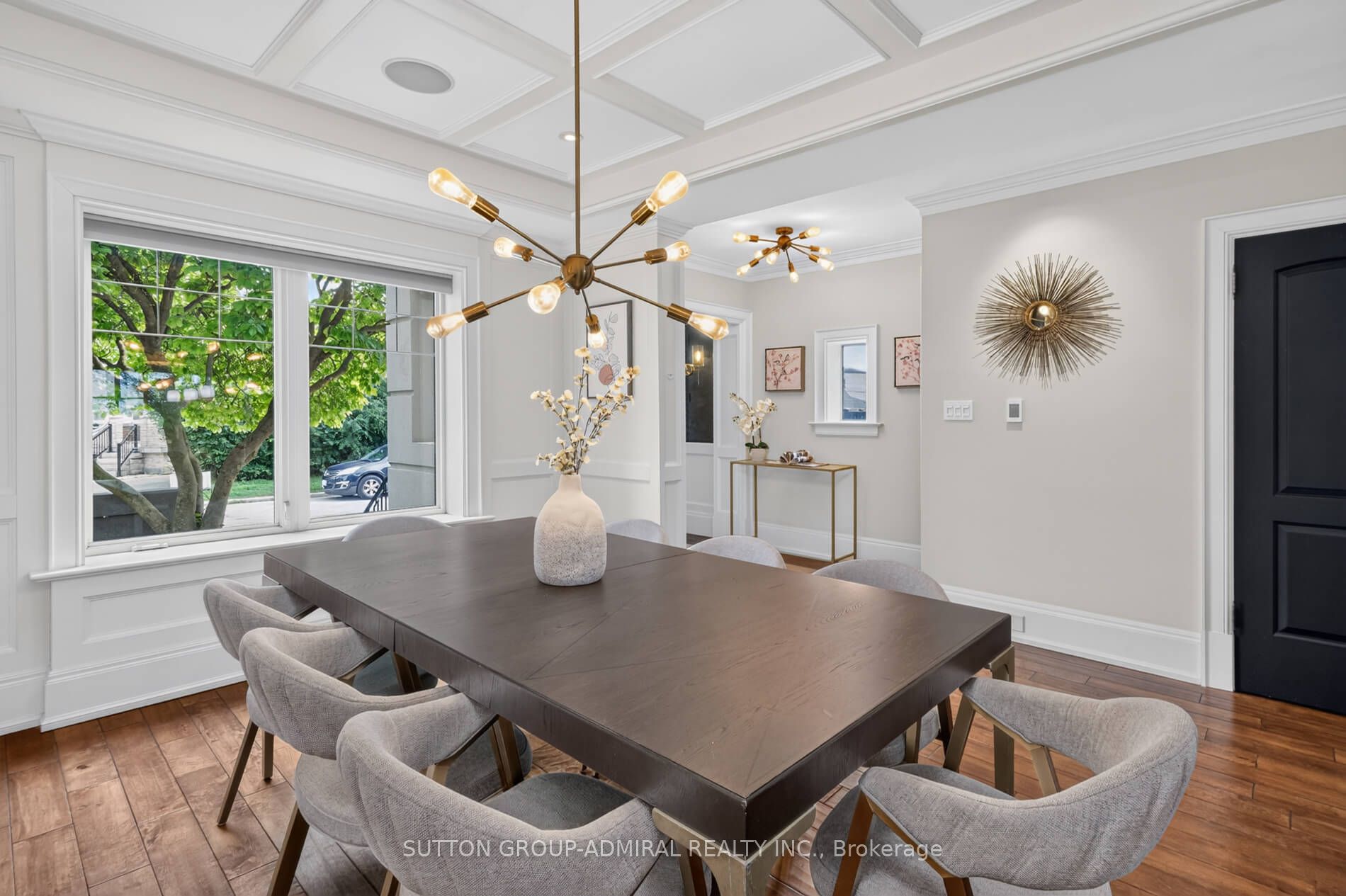 63 Westbury Crescent Property Photo 4