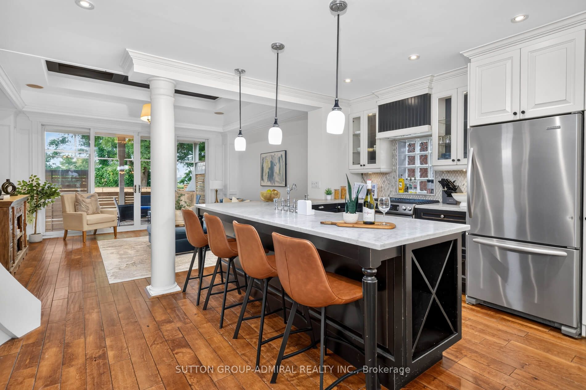 63 Westbury Crescent Property Photo 6