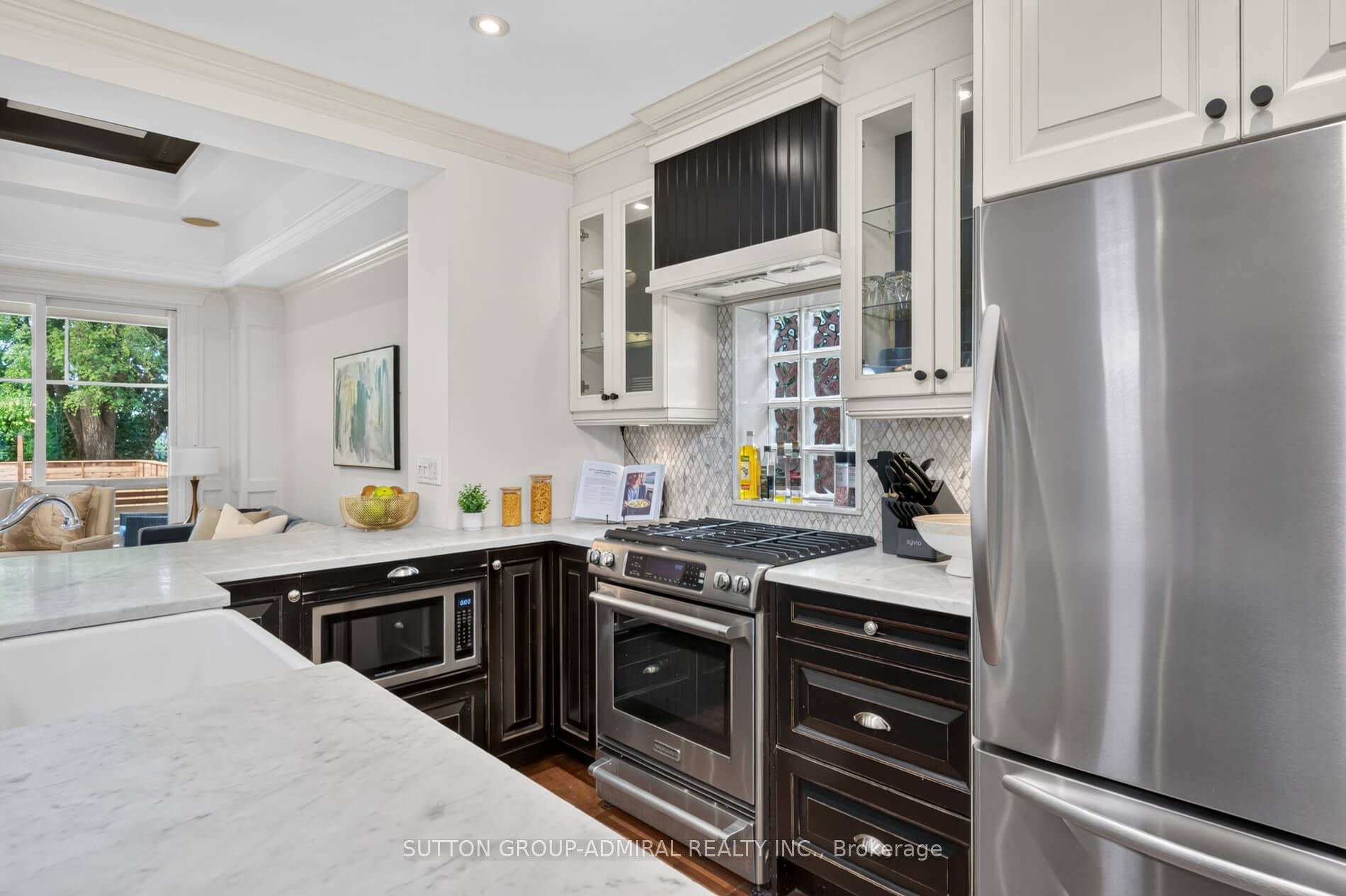 63 Westbury Crescent Property Photo 8