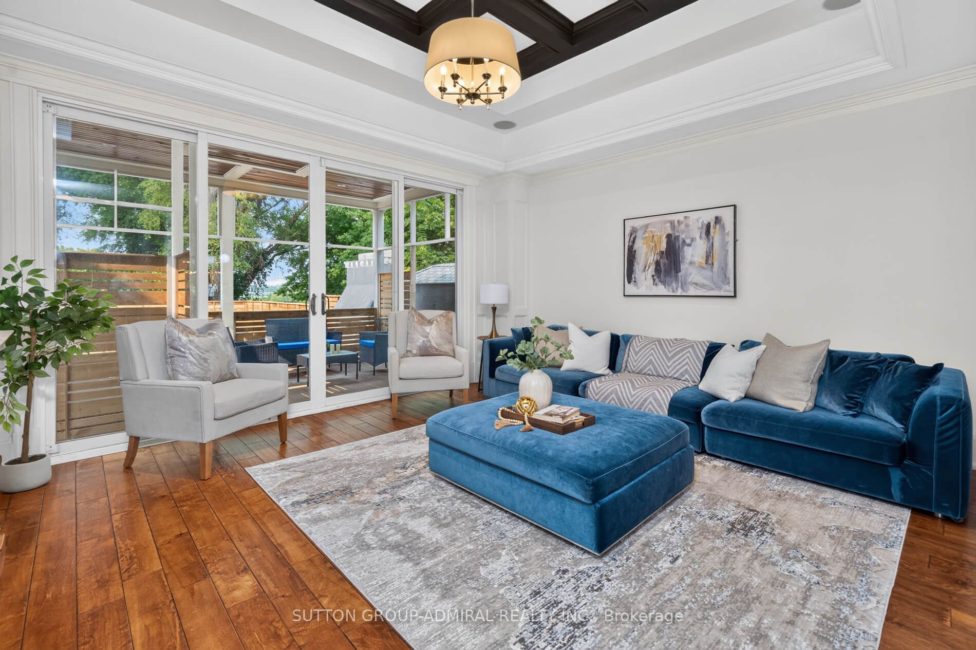 63 Westbury Crescent Property Photo 9