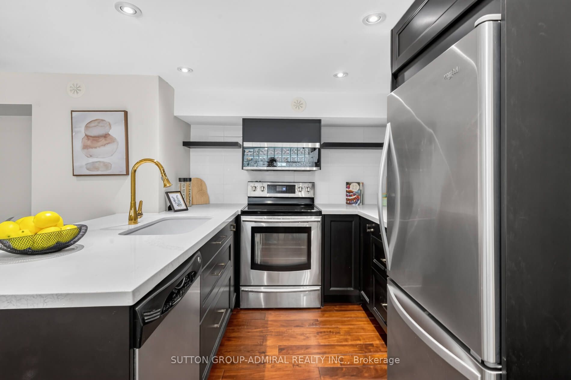 63 Westbury Crescent Property Photo 32