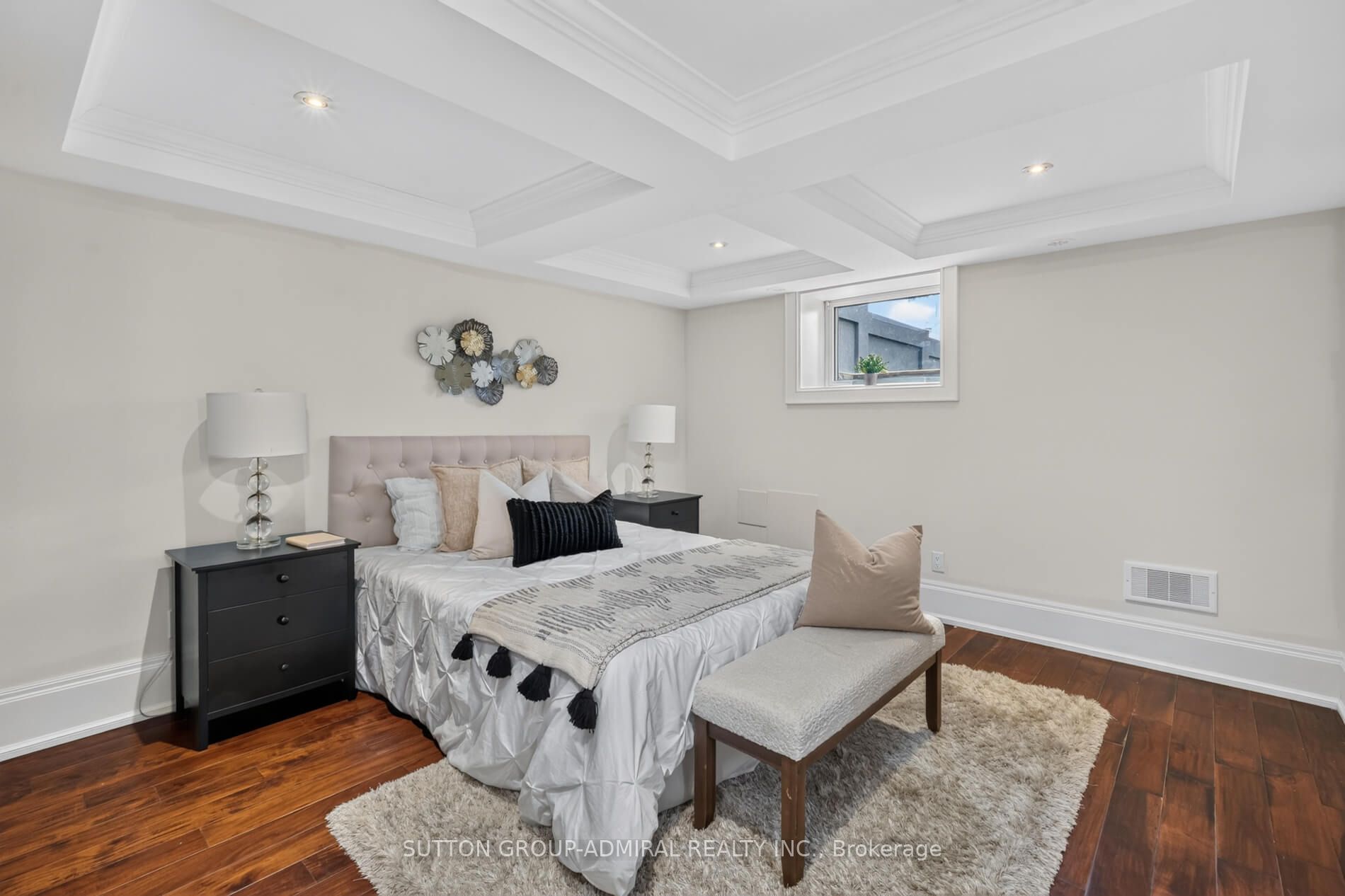 63 Westbury Crescent Property Photo 33
