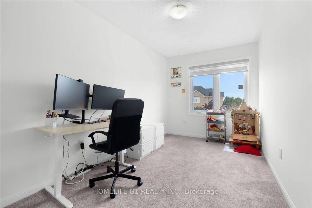 70 Tarquini Crescent Property Photo 27