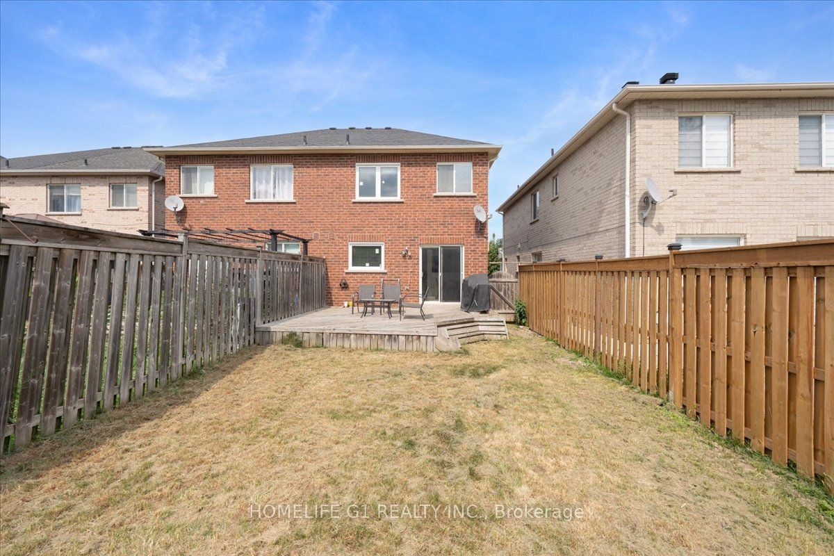 70 Tarquini Crescent Property Photo 35