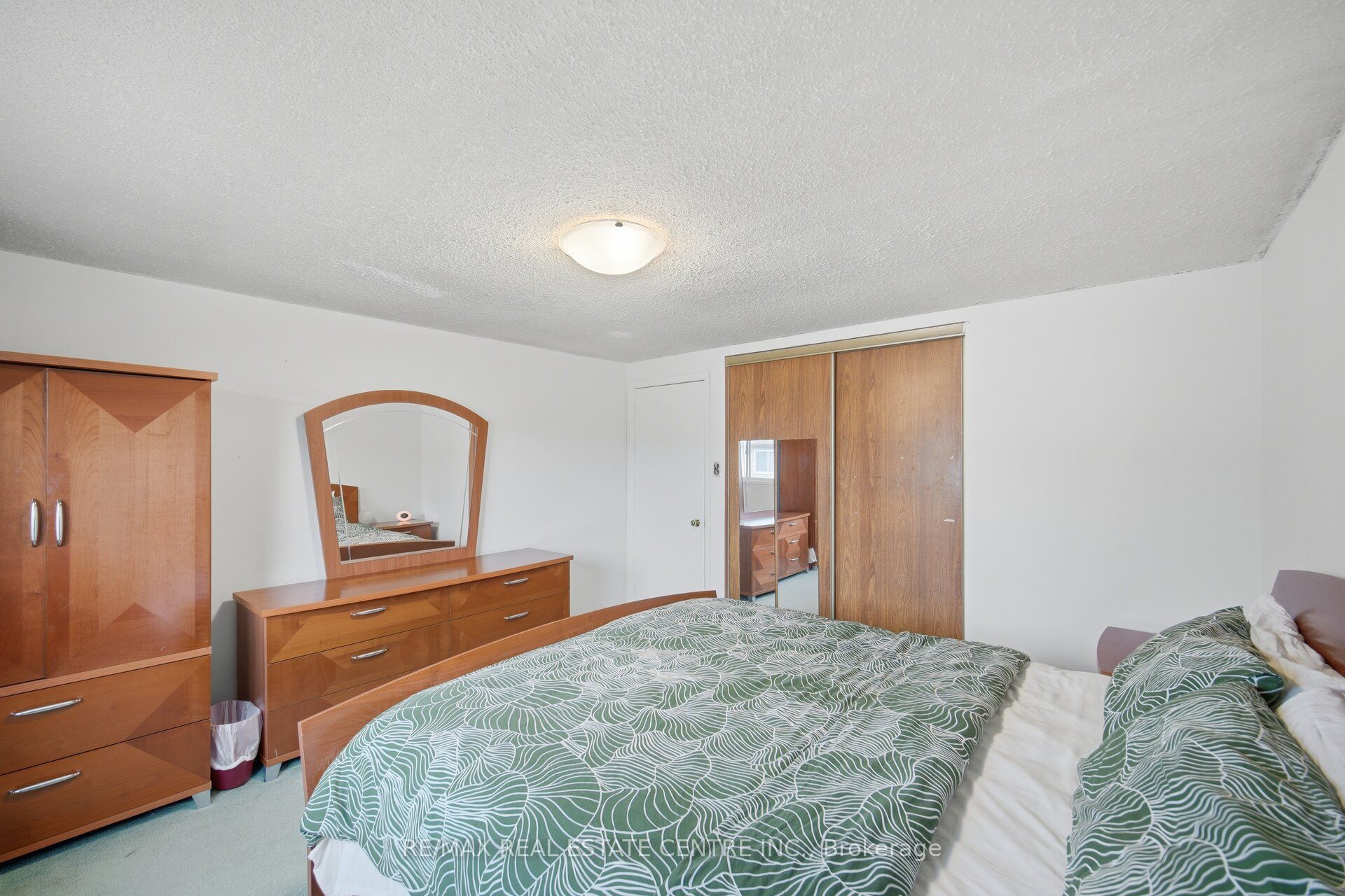13 Dafoe Crescent Property Photo 24