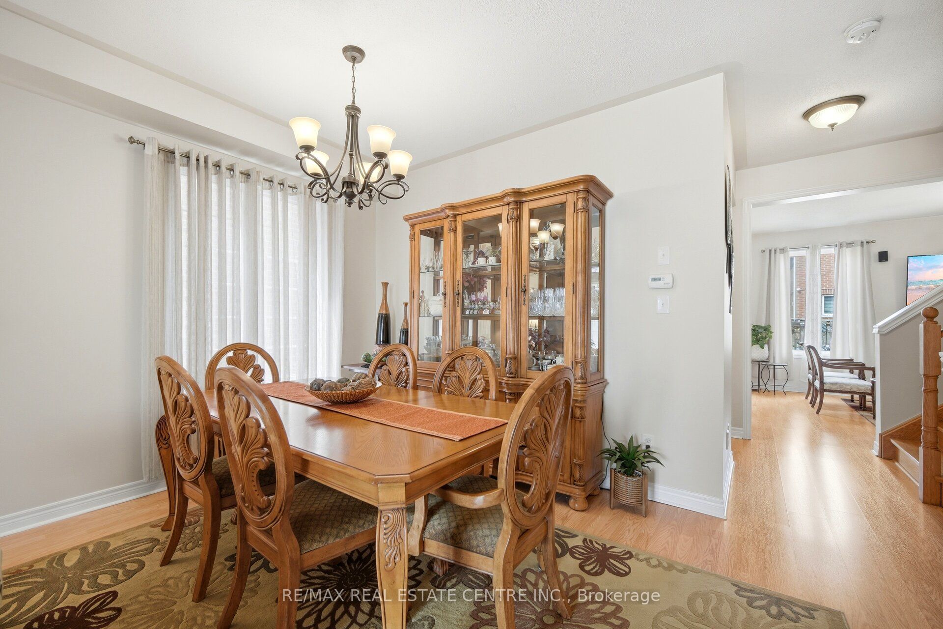 16 Gamson Crescent Property Photo 8