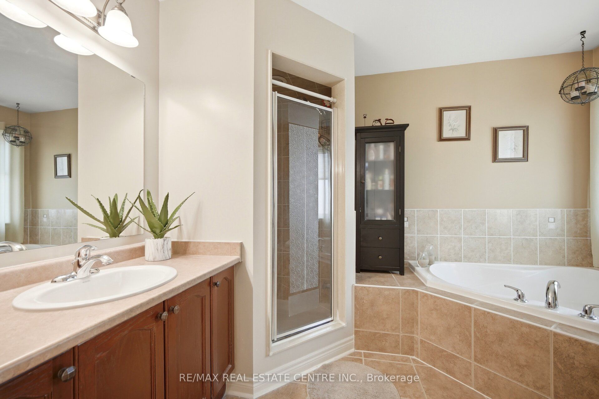 16 Gamson Crescent Property Photo 24