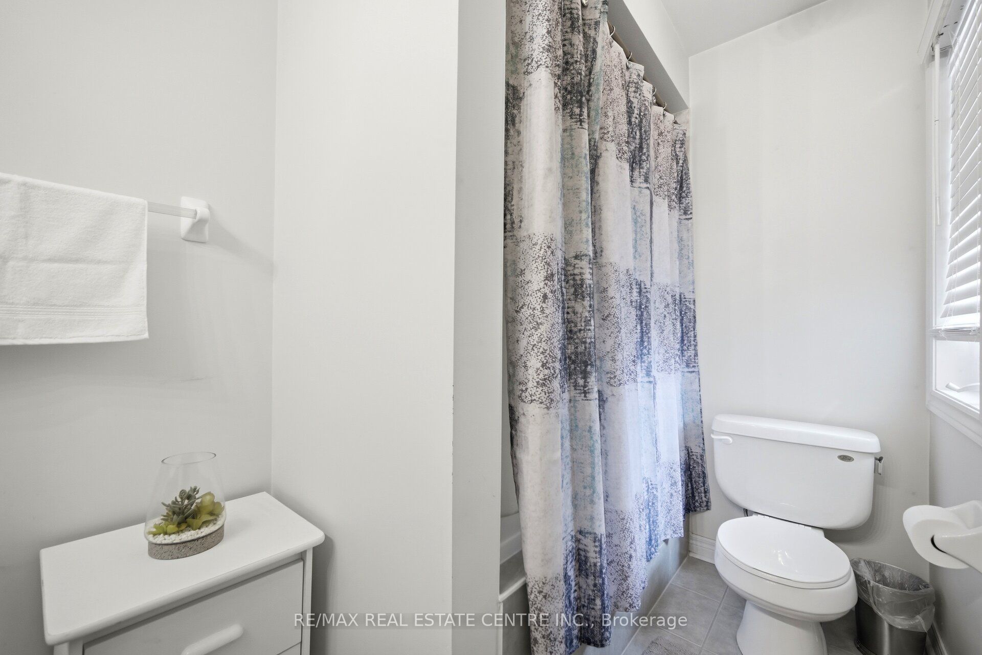 16 Gamson Crescent Property Photo 29
