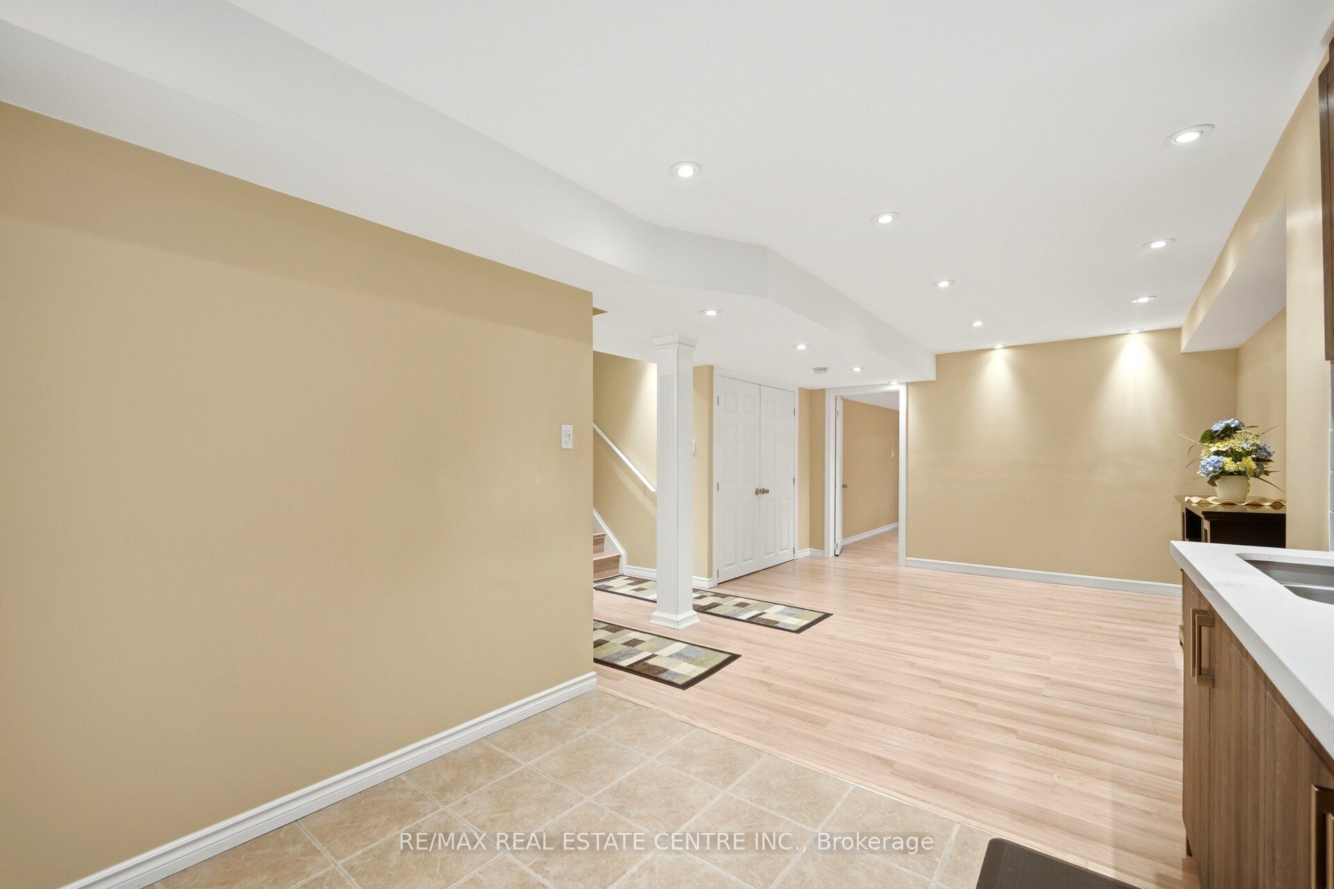 16 Gamson Crescent Property Photo 37