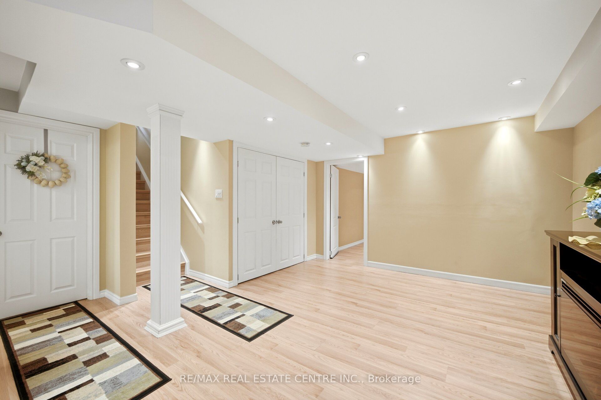 16 Gamson Crescent Property Photo 40