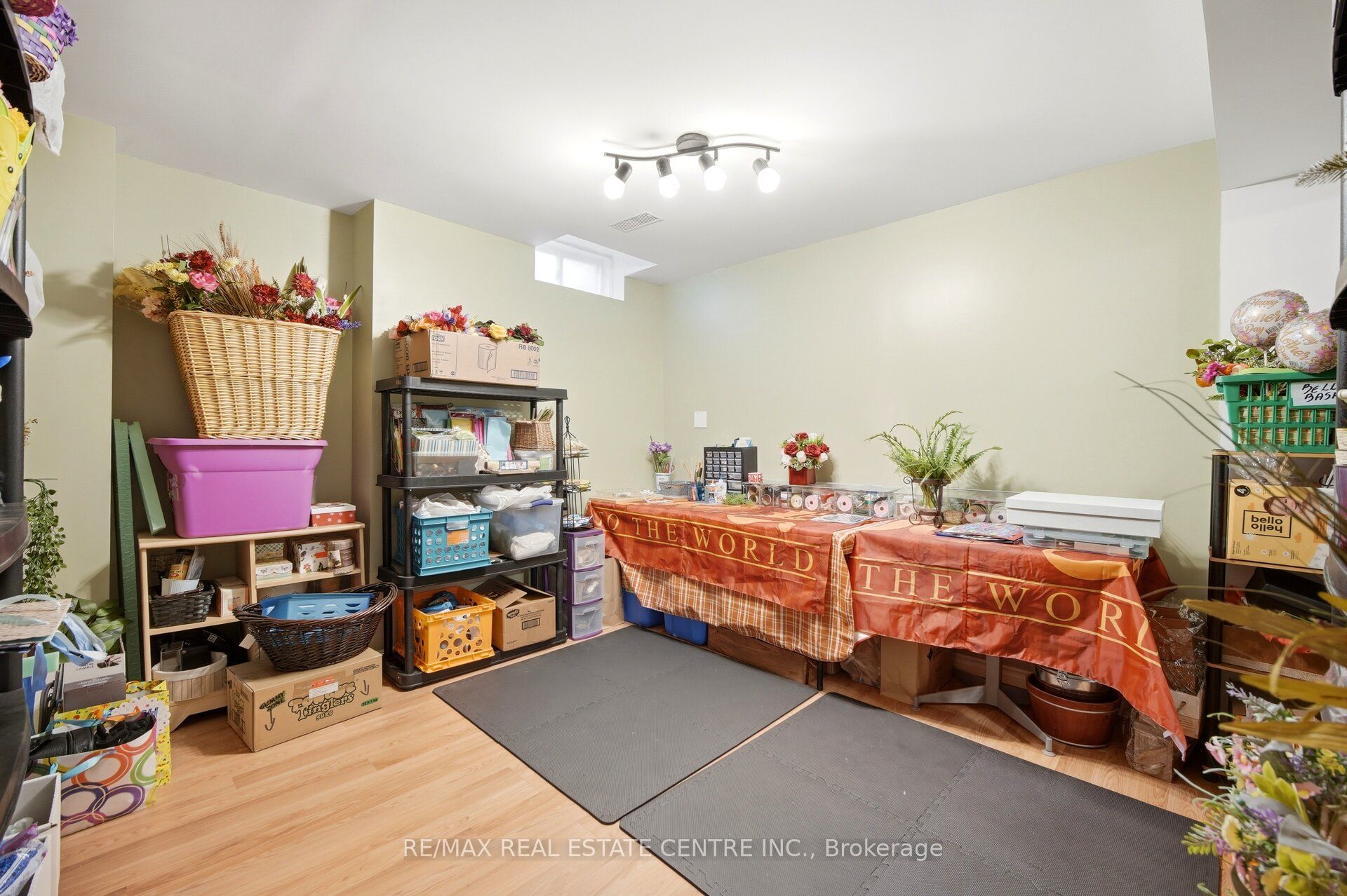 16 Gamson Crescent Property Photo 44