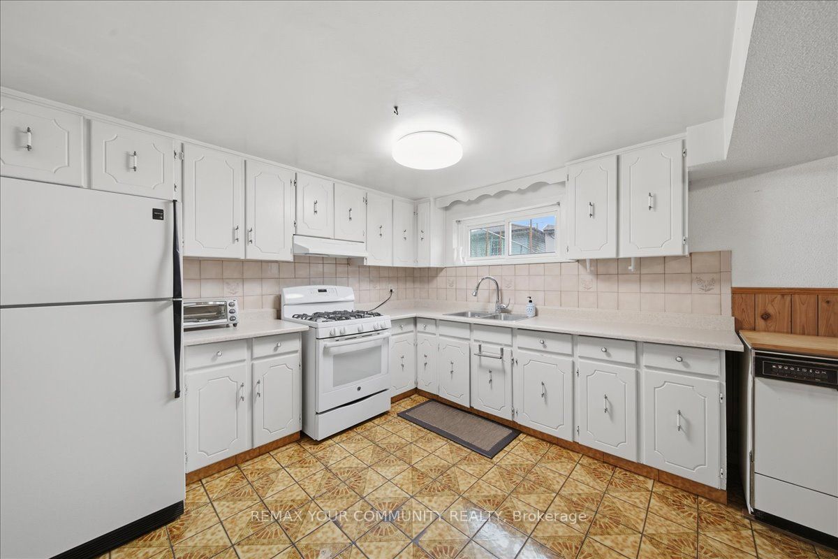 9 Hisey Crescent Property Photo 28