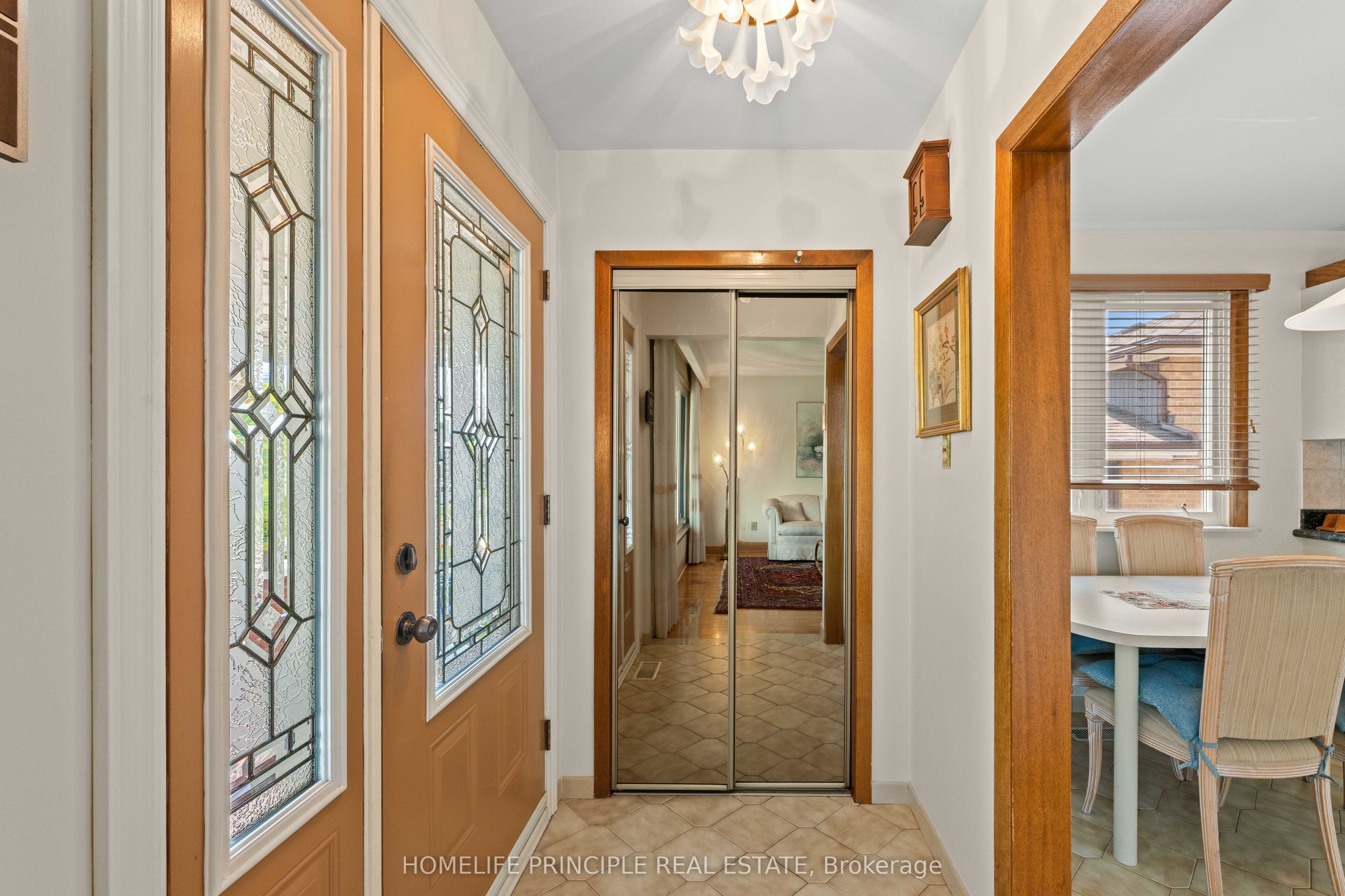 24 Whitbread Crescent Property Photo 6