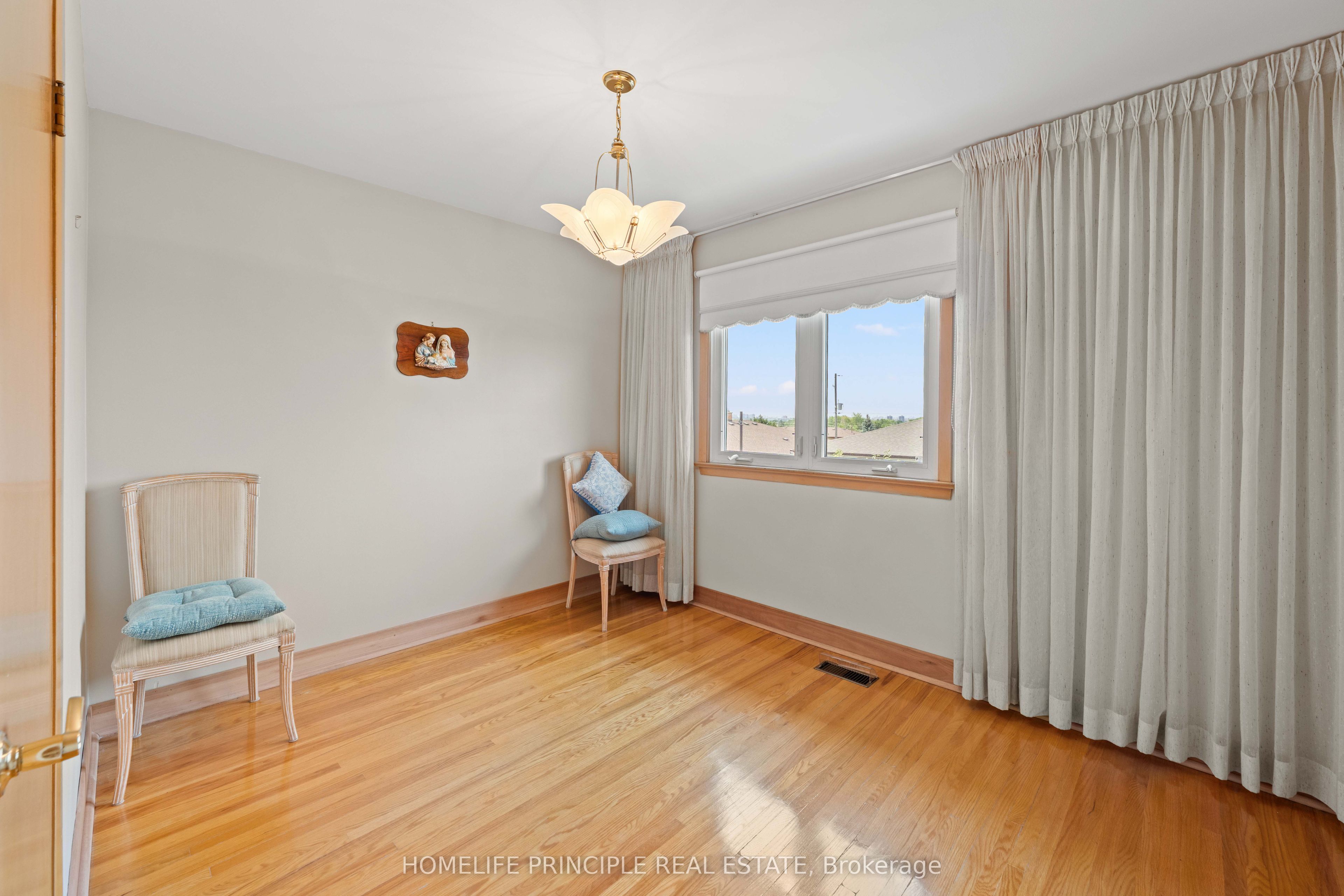 24 Whitbread Crescent Property Photo 14