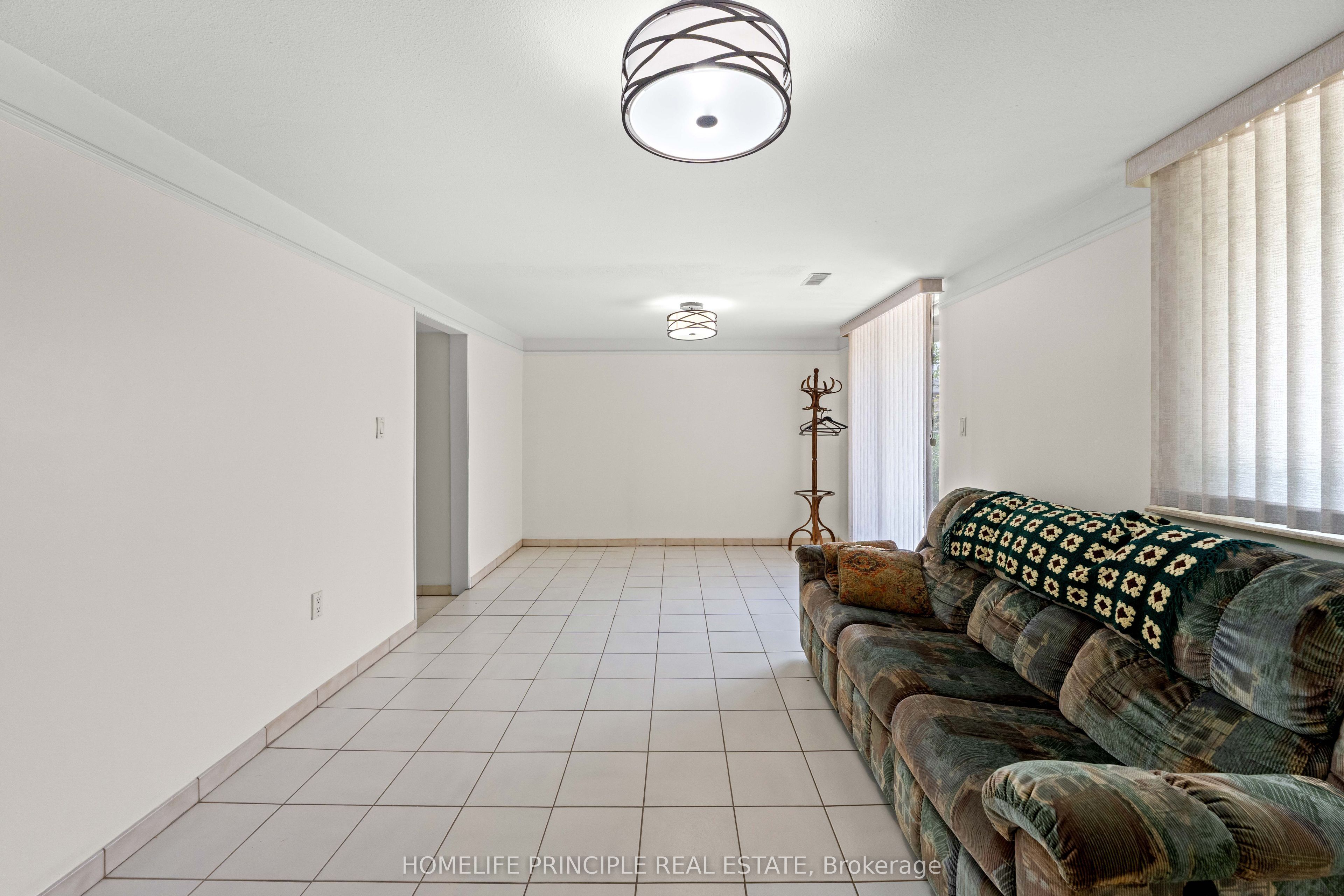 24 Whitbread Crescent Property Photo 25