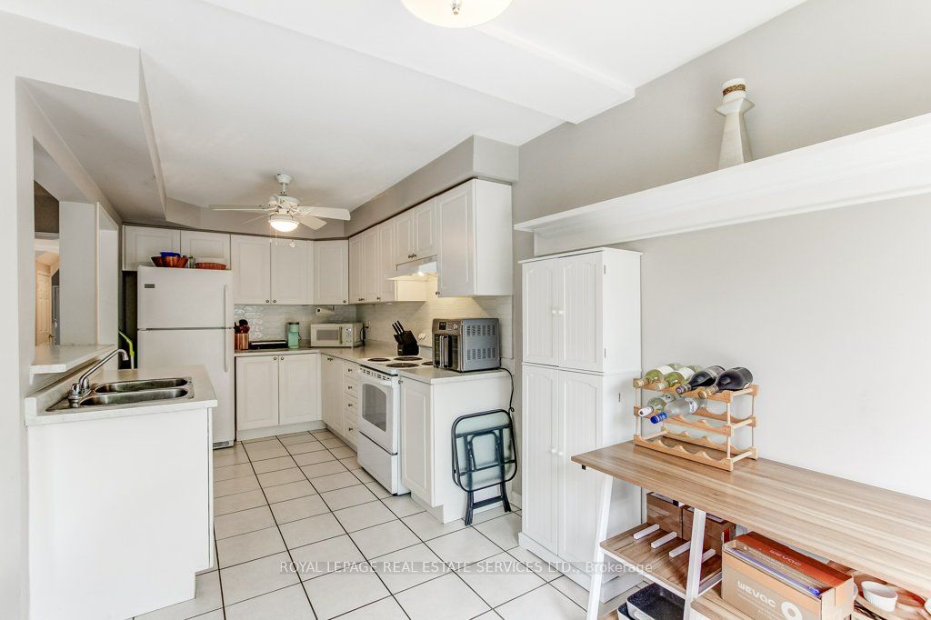 331 Ravineview Way Property Photo 15