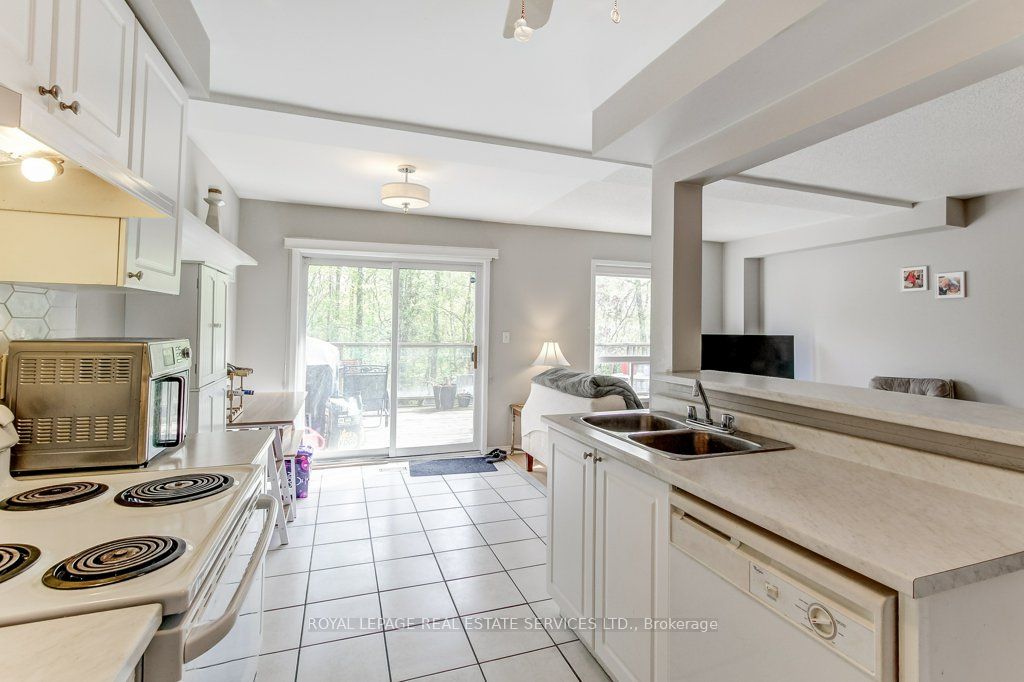 331 Ravineview Way Property Photo 18