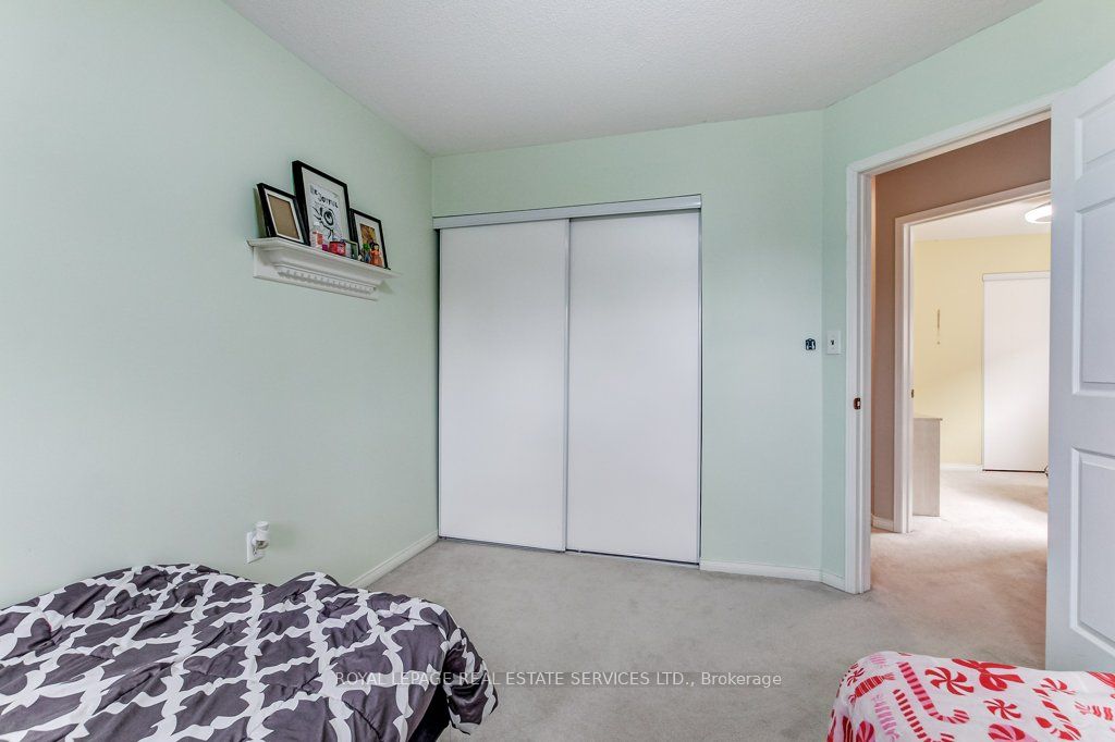 331 Ravineview Way Property Photo 21