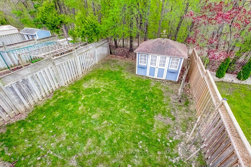 331 Ravineview Way Property Photo 39