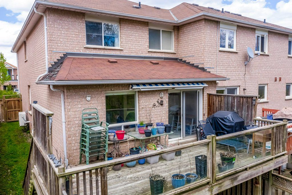 331 Ravineview Way Property Photo 43