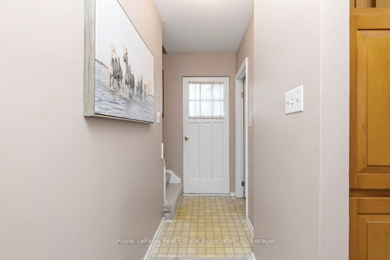 64 Mcintyre Crescent Property Photo 18