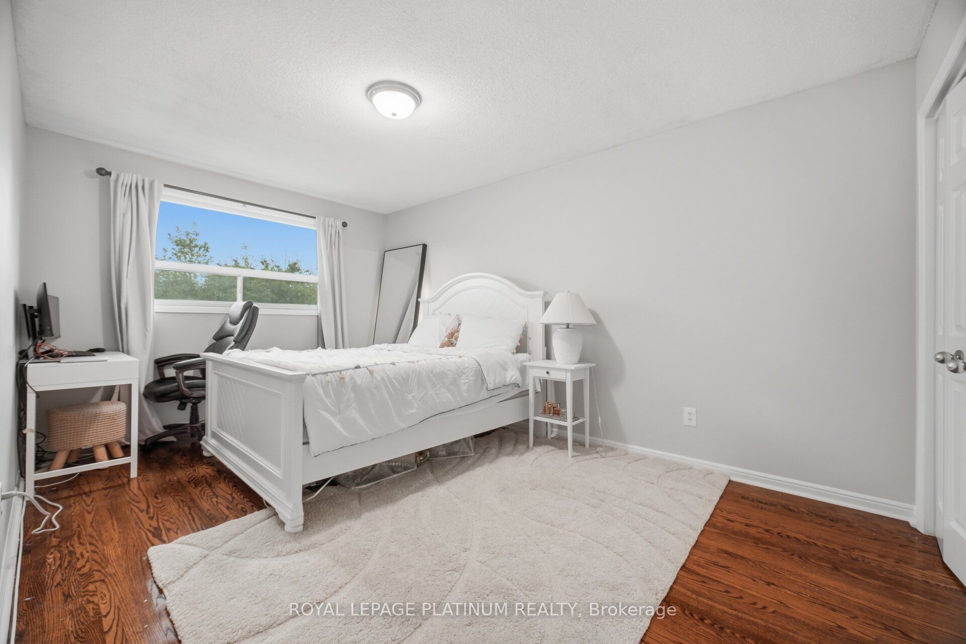 2542 Pollard Drive Property Photo 24