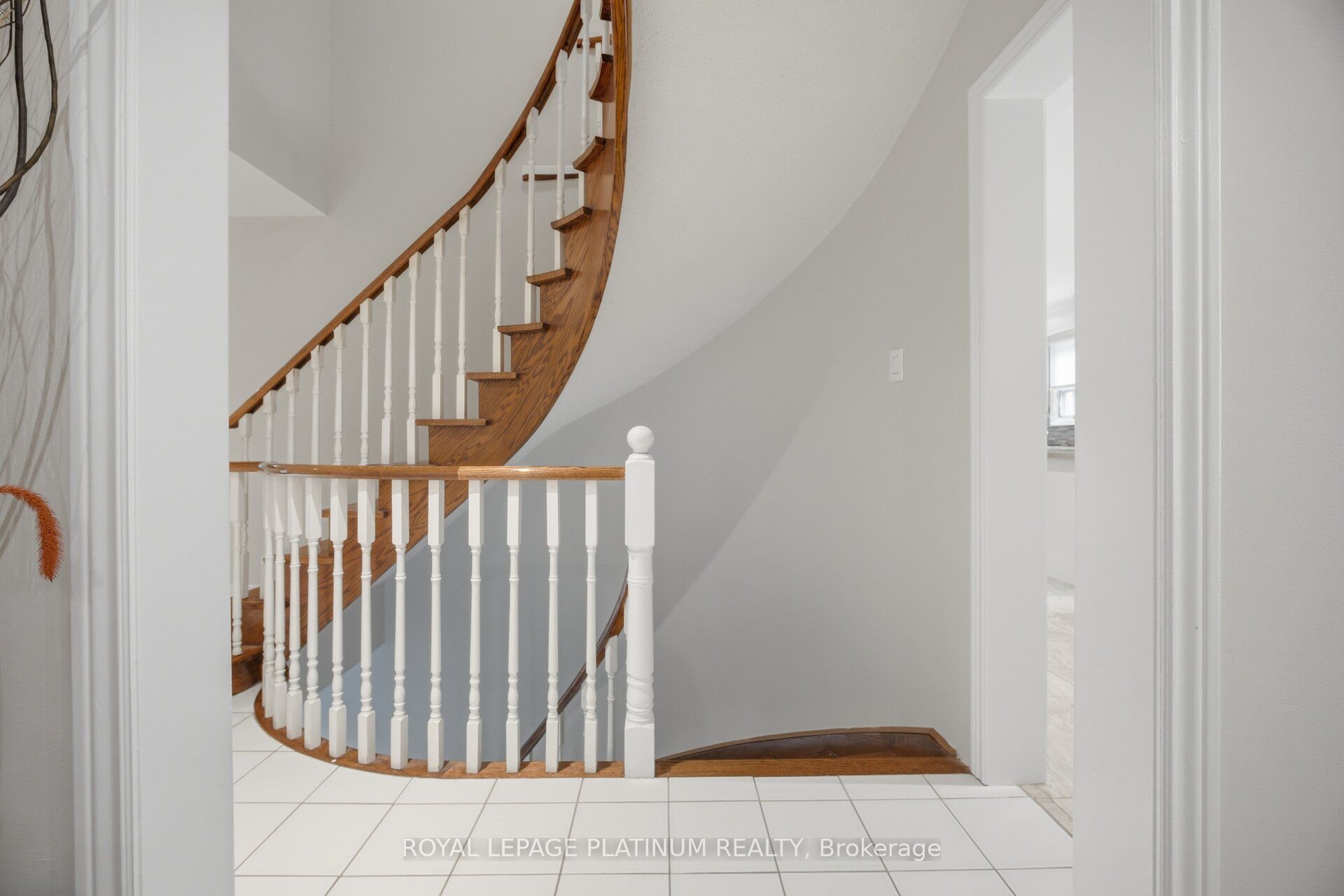 2542 Pollard Drive Property Photo 28