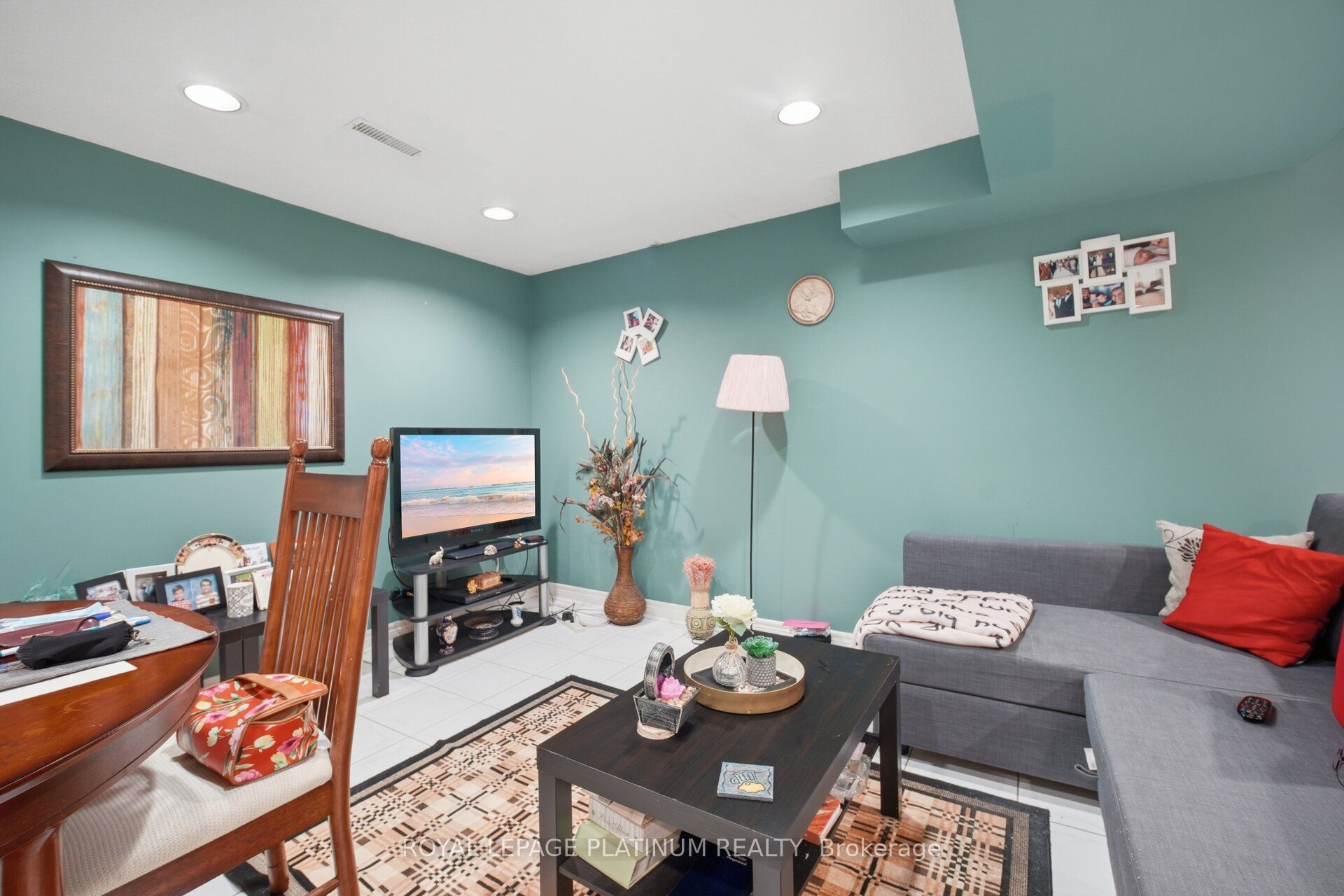 2542 Pollard Drive Property Photo 31