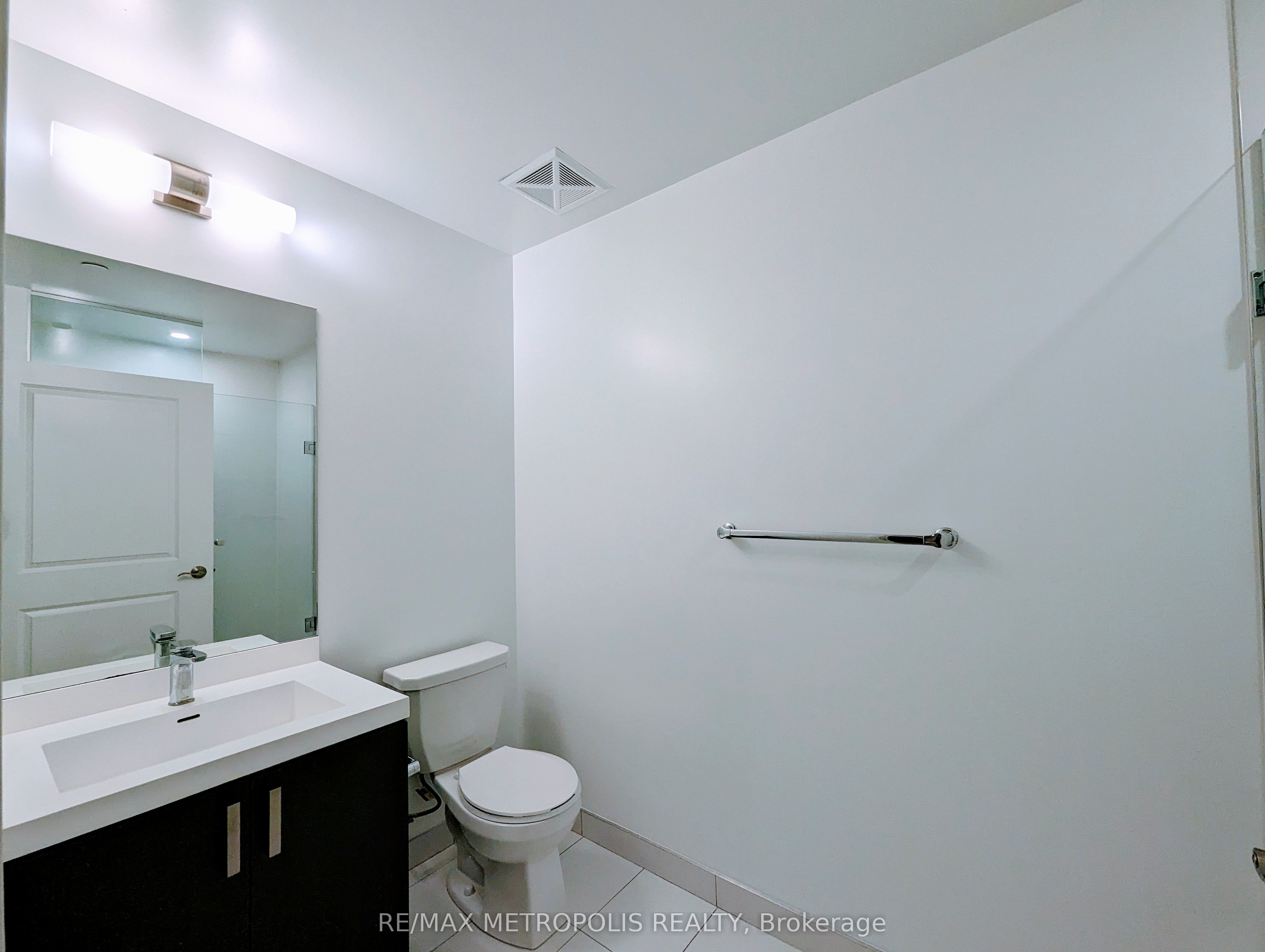 8 Nahani Way 3403 Property Photo 9