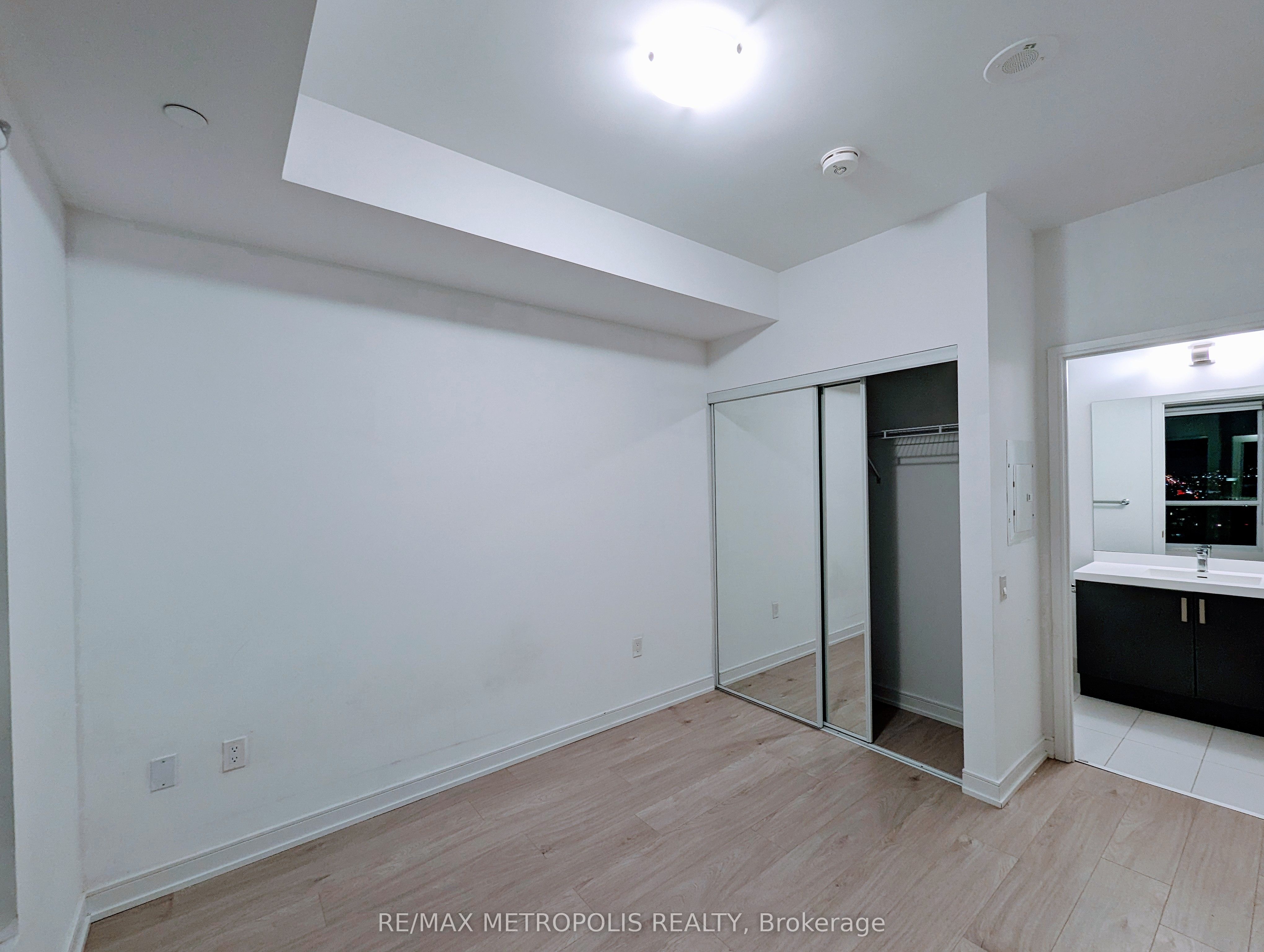 8 Nahani Way 3403 Property Photo 12