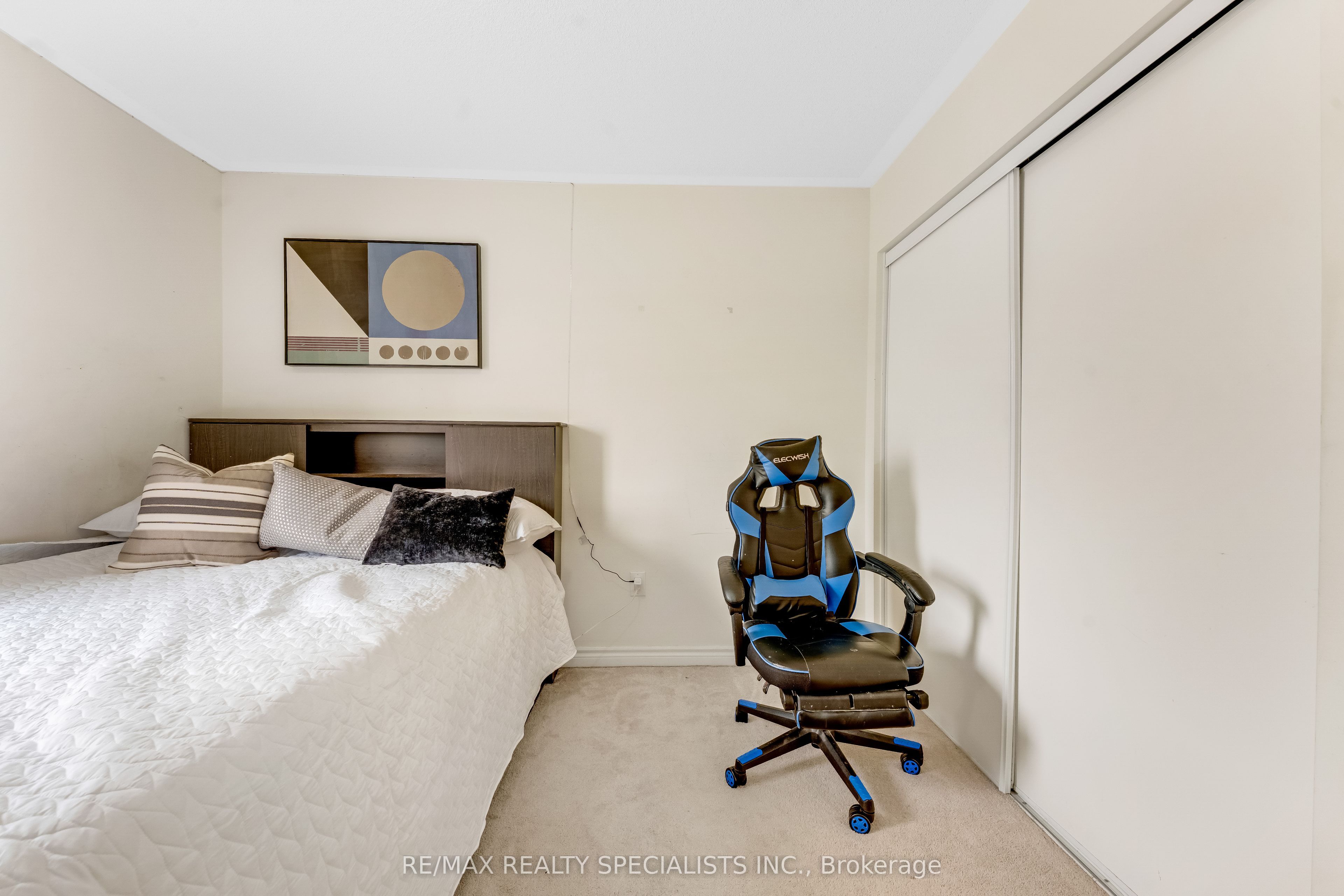 1 Boothill Drive Property Photo 22