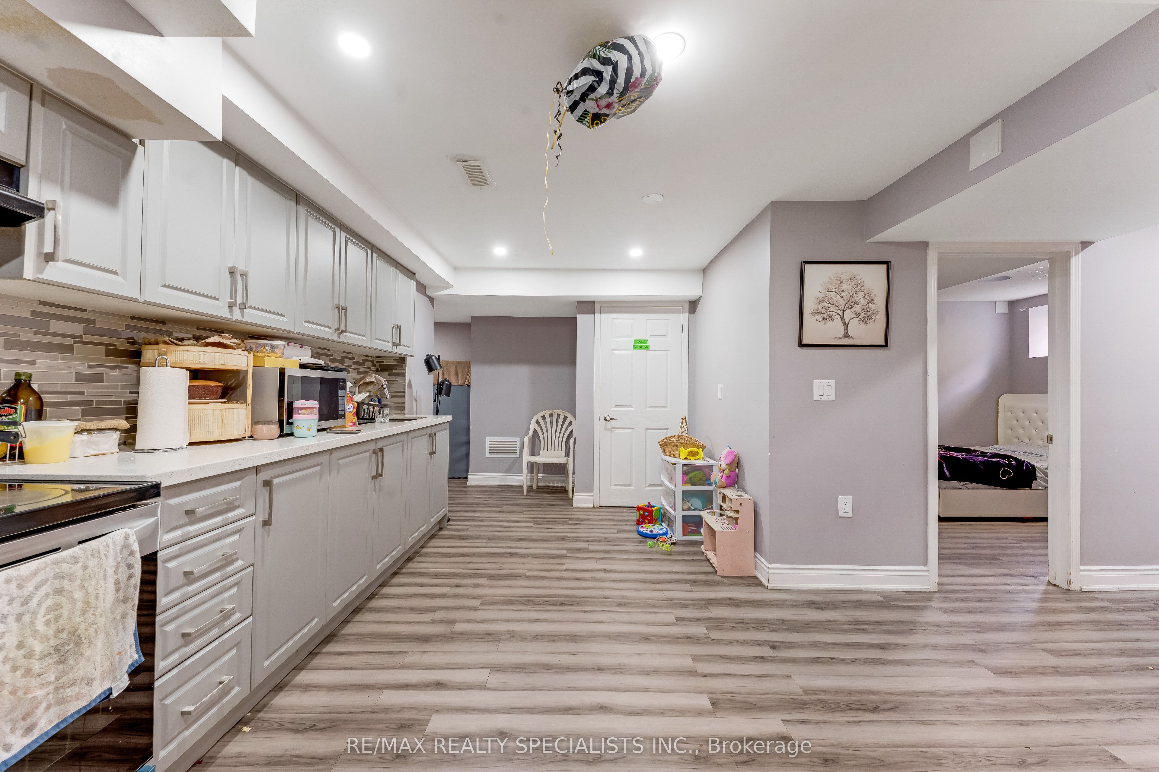 1 Boothill Drive Property Photo 27