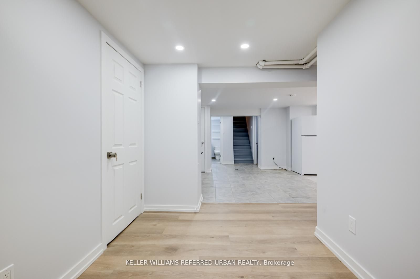 2556 Lake Shore Boulevard W Lower Property Photo 14
