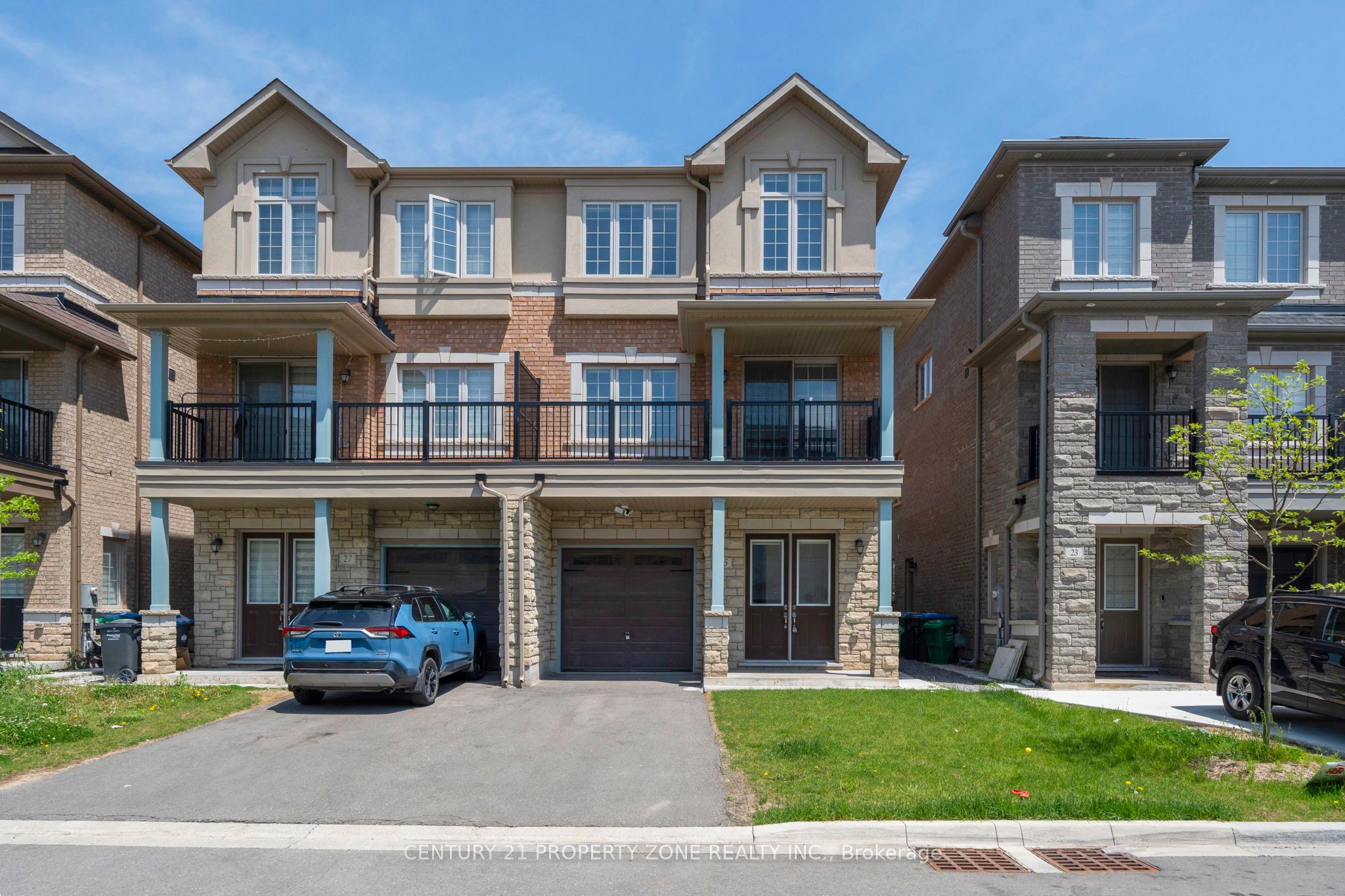 25 Hashmi Place Property Photo 2