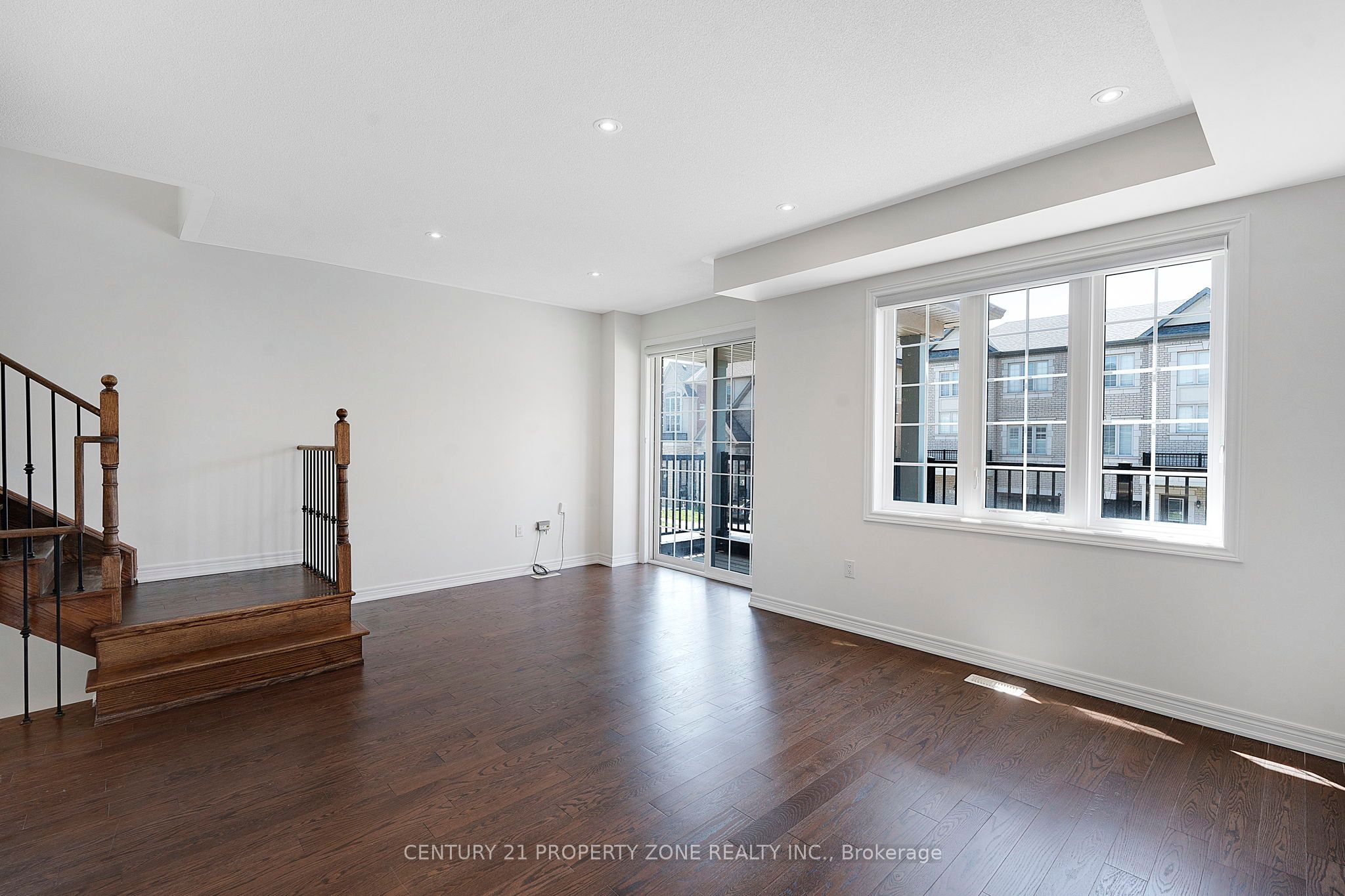 25 Hashmi Place Property Photo 10