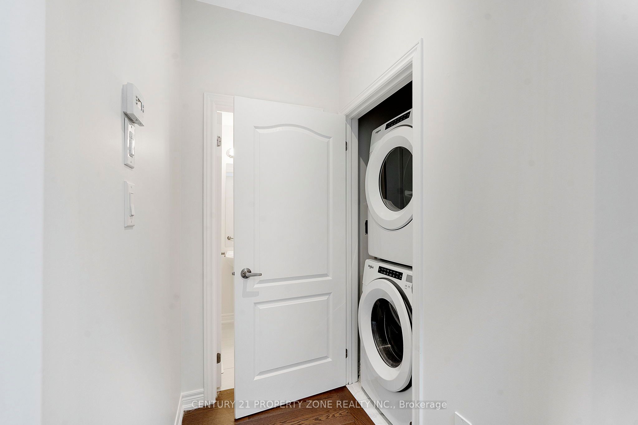 25 Hashmi Place Property Photo 11