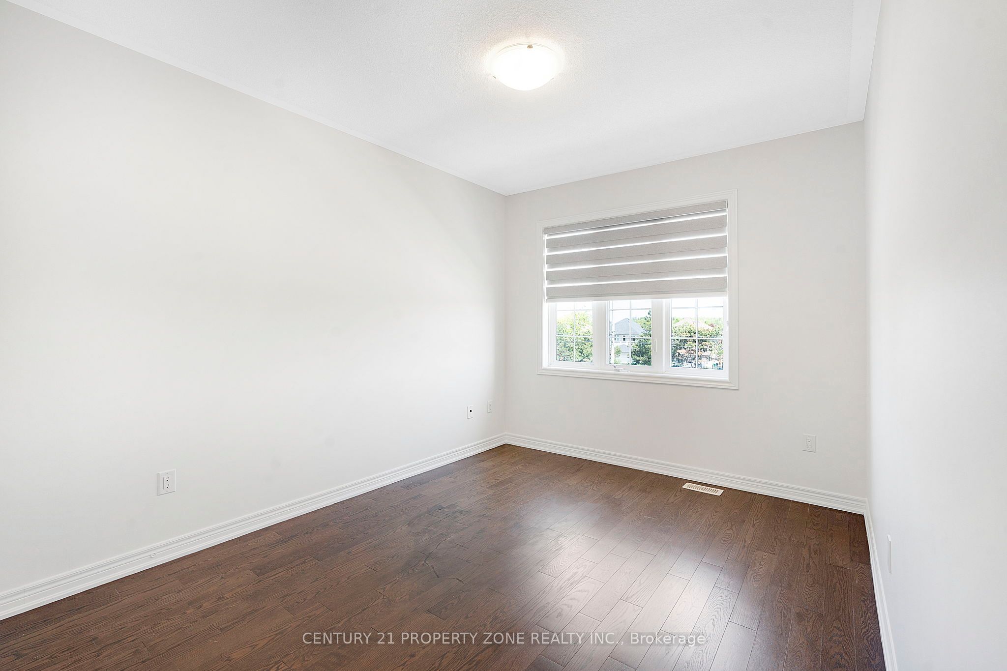 25 Hashmi Place Property Photo 15