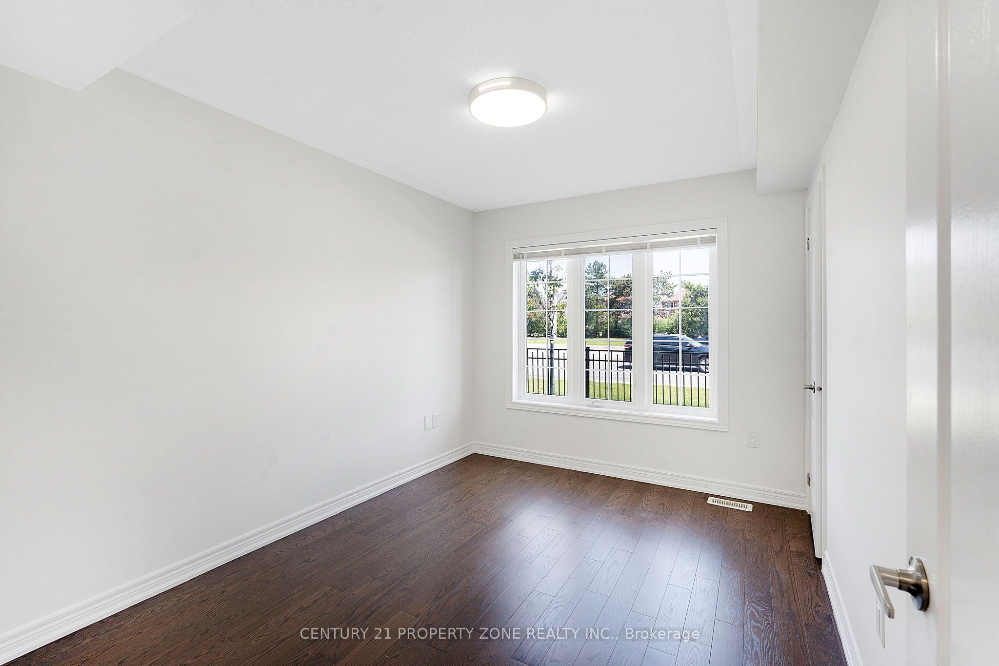 25 Hashmi Place Property Photo 25