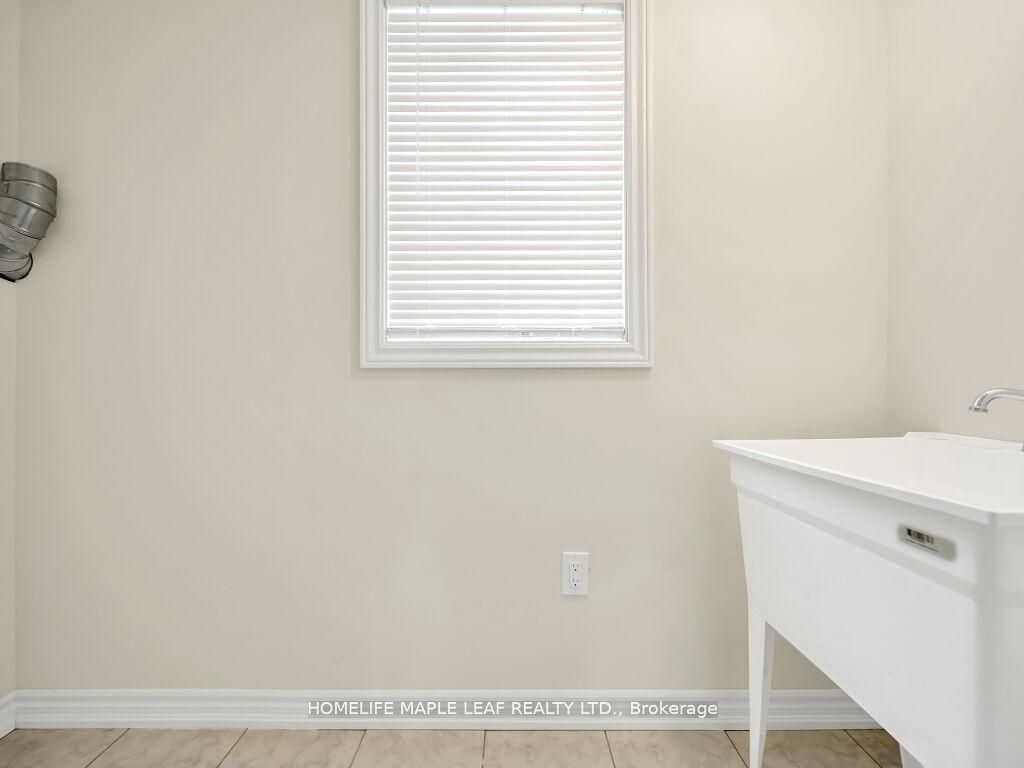 68 First Street 33 Property Photo 9